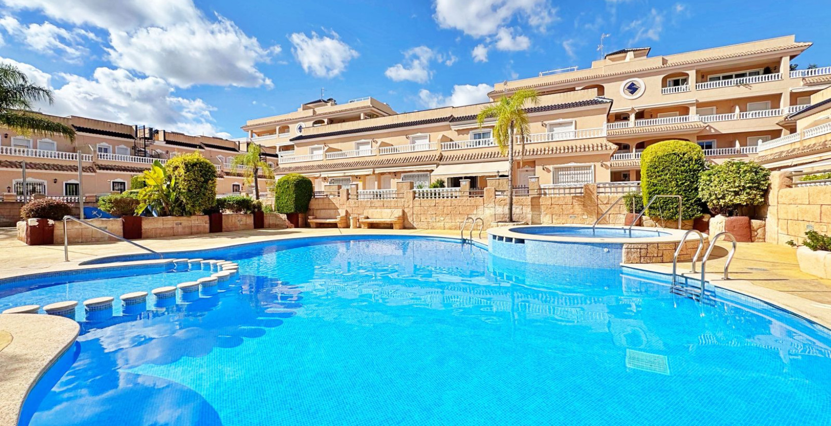 Resale - Townhouse - Orihuela Costa - Villamartín