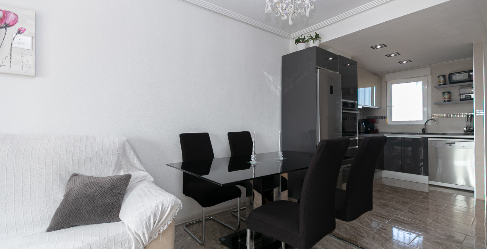 Resale - Apartment / flat - La Zenia - Beachside