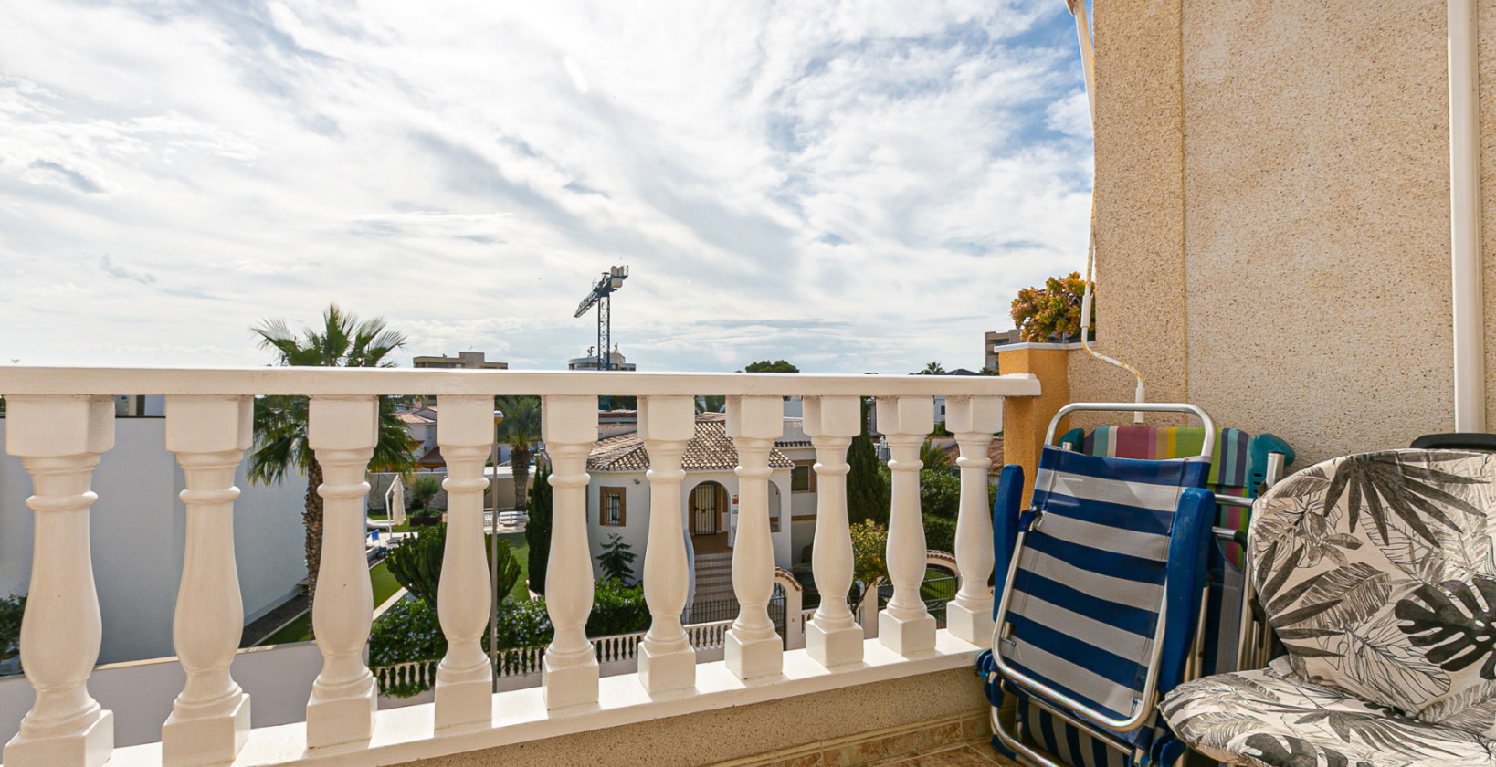 Resale - Apartment / flat - La Zenia - Beachside