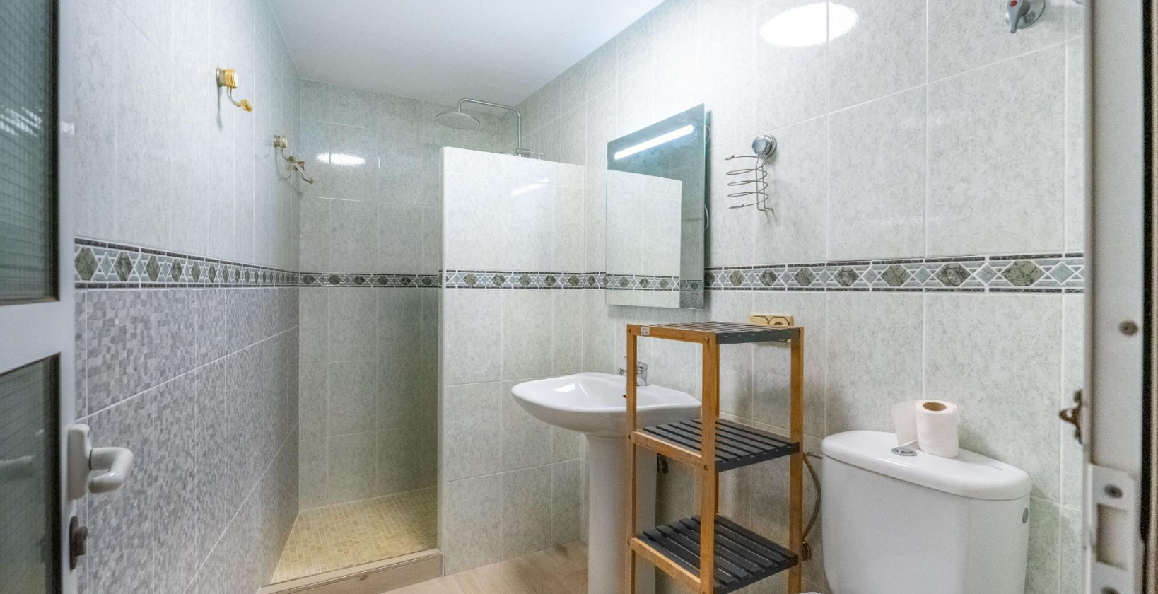 Resale - Villa - Torrevieja - El chaparral