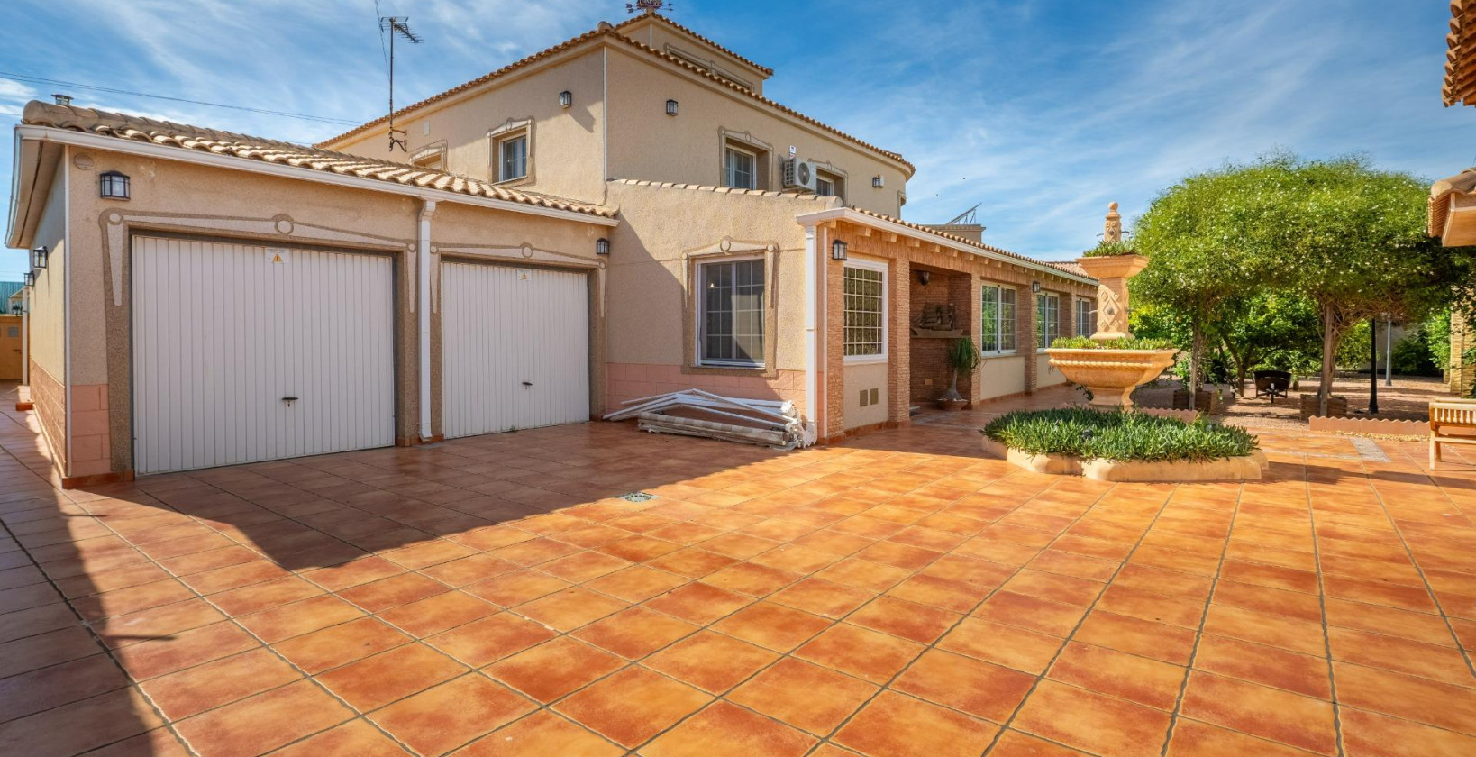 Resale - Villa - Torrevieja - El chaparral