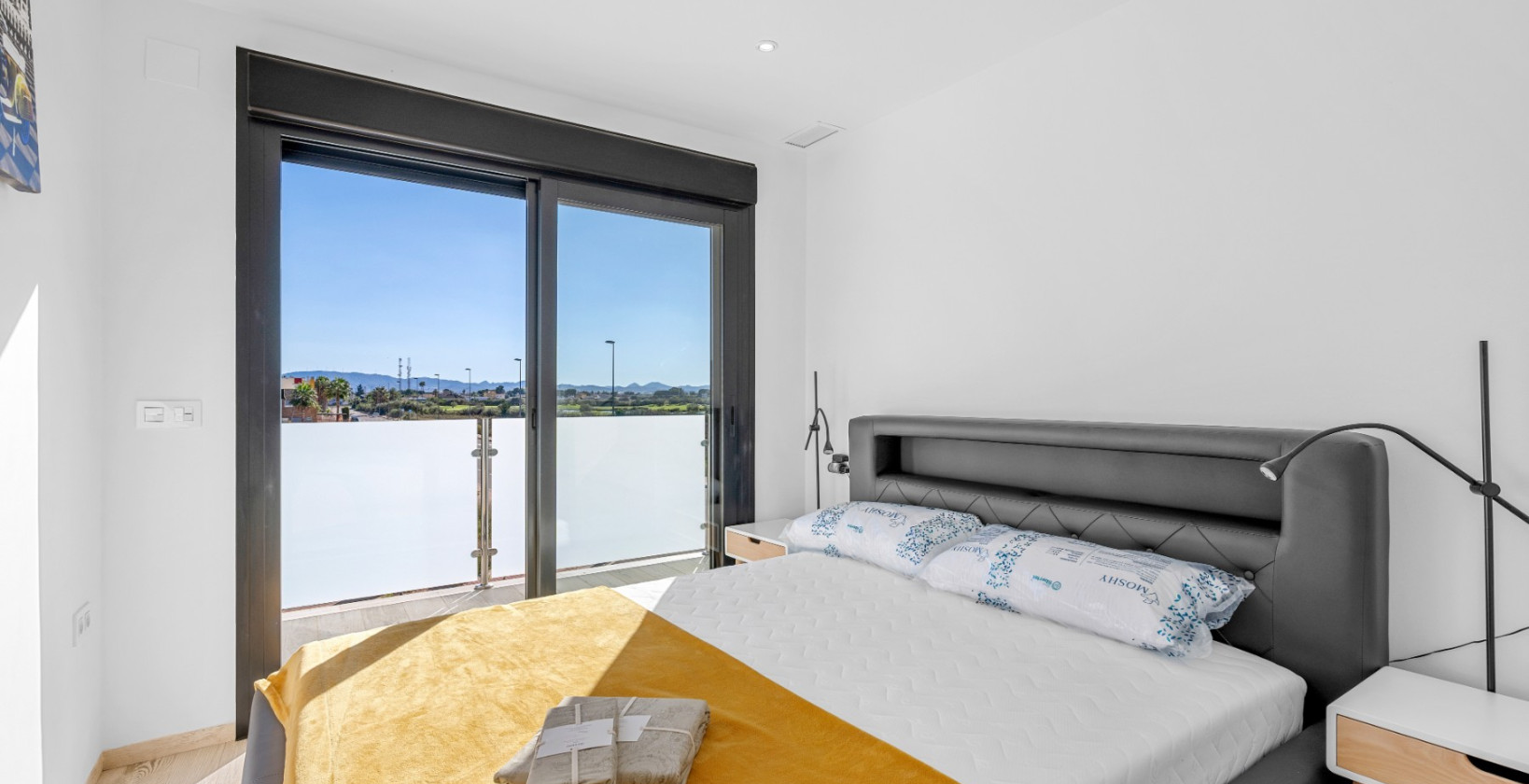 Resale - Villa - Los Alcazares - Serena Golf