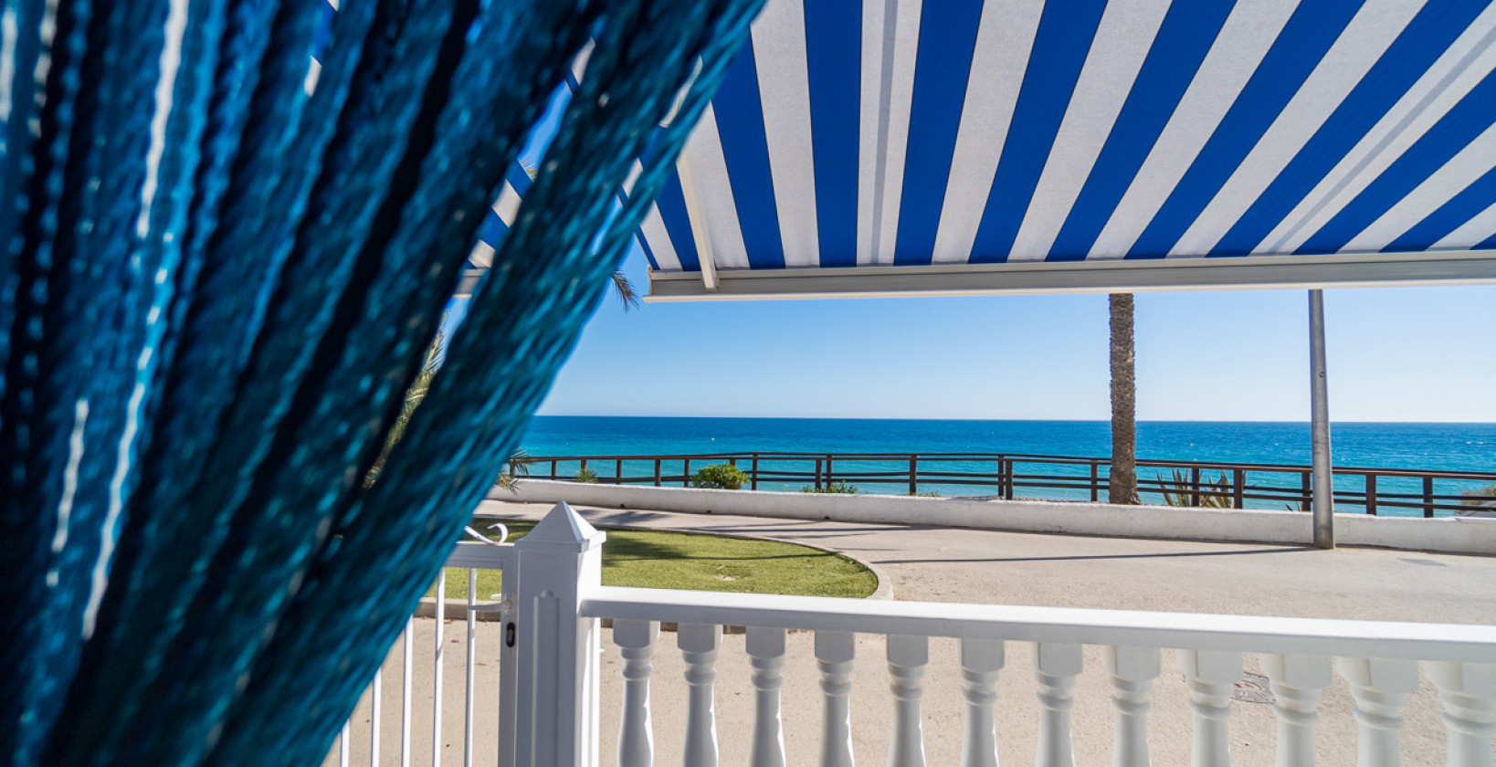 Resale - Apartment / flat - Mil Palmeras - Beach