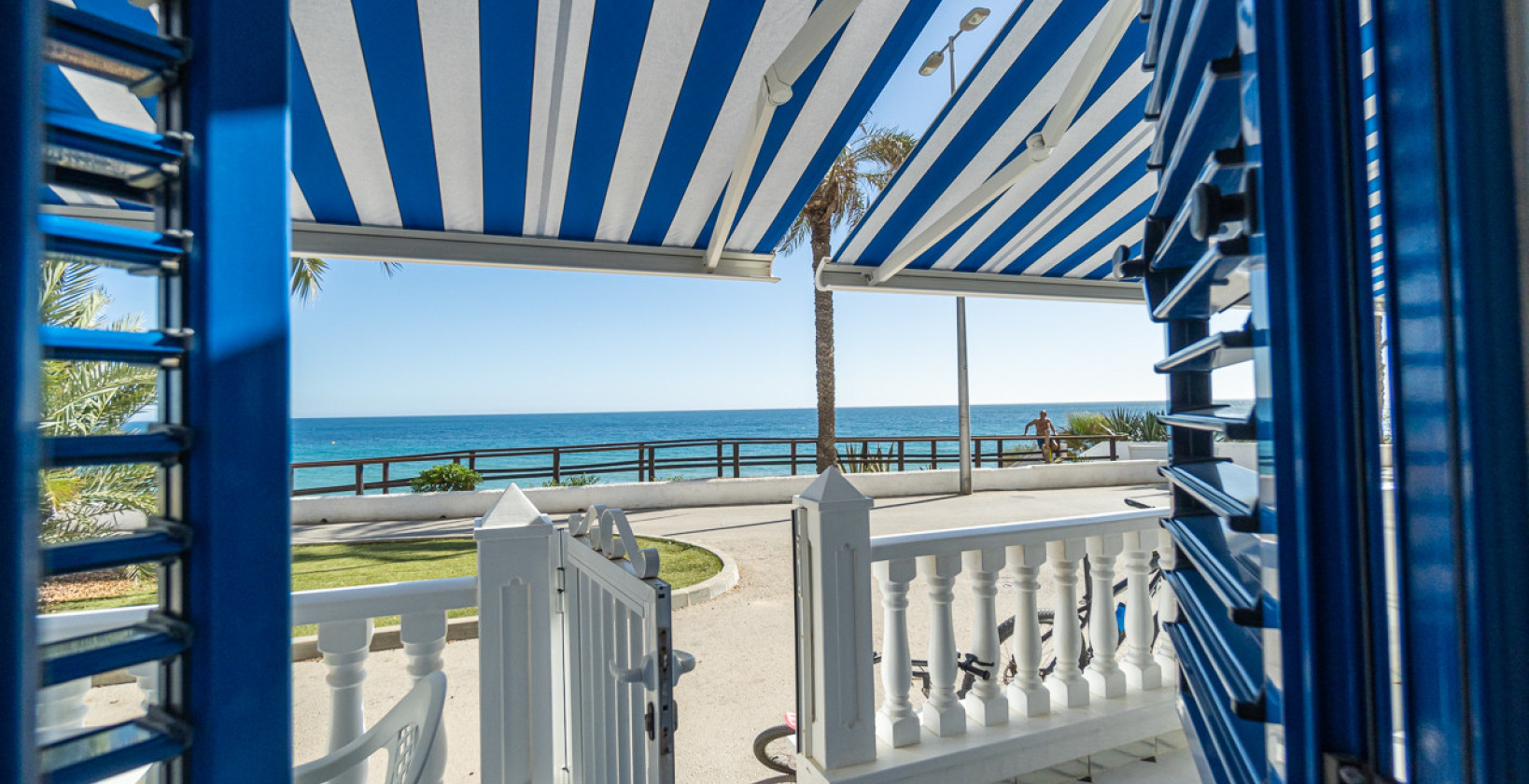 Resale - Apartment / flat - Mil Palmeras - Beach