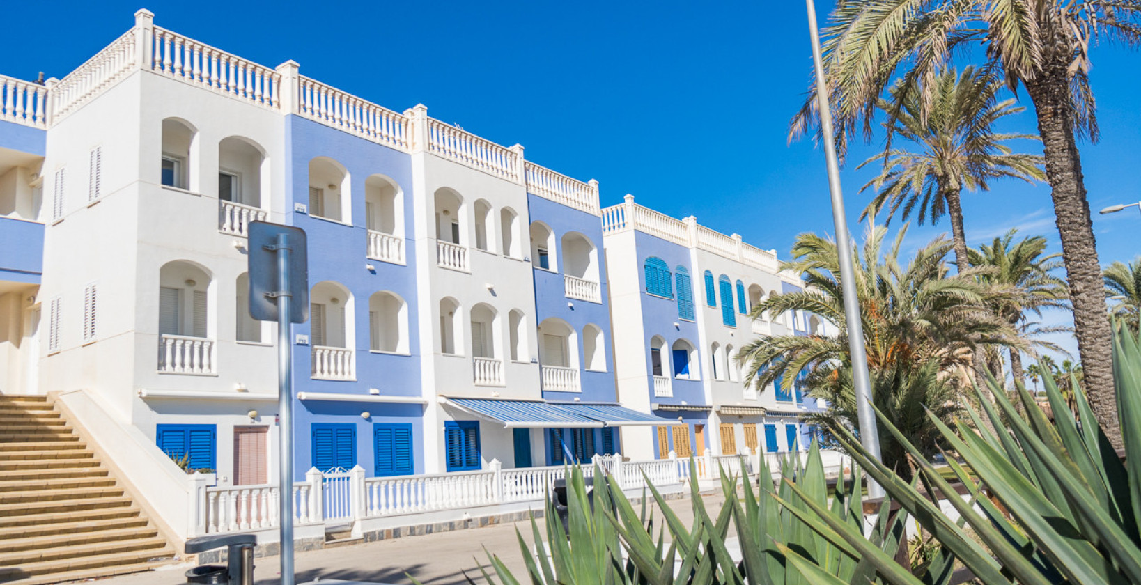 Resale - Apartment / flat - Mil Palmeras - Beach