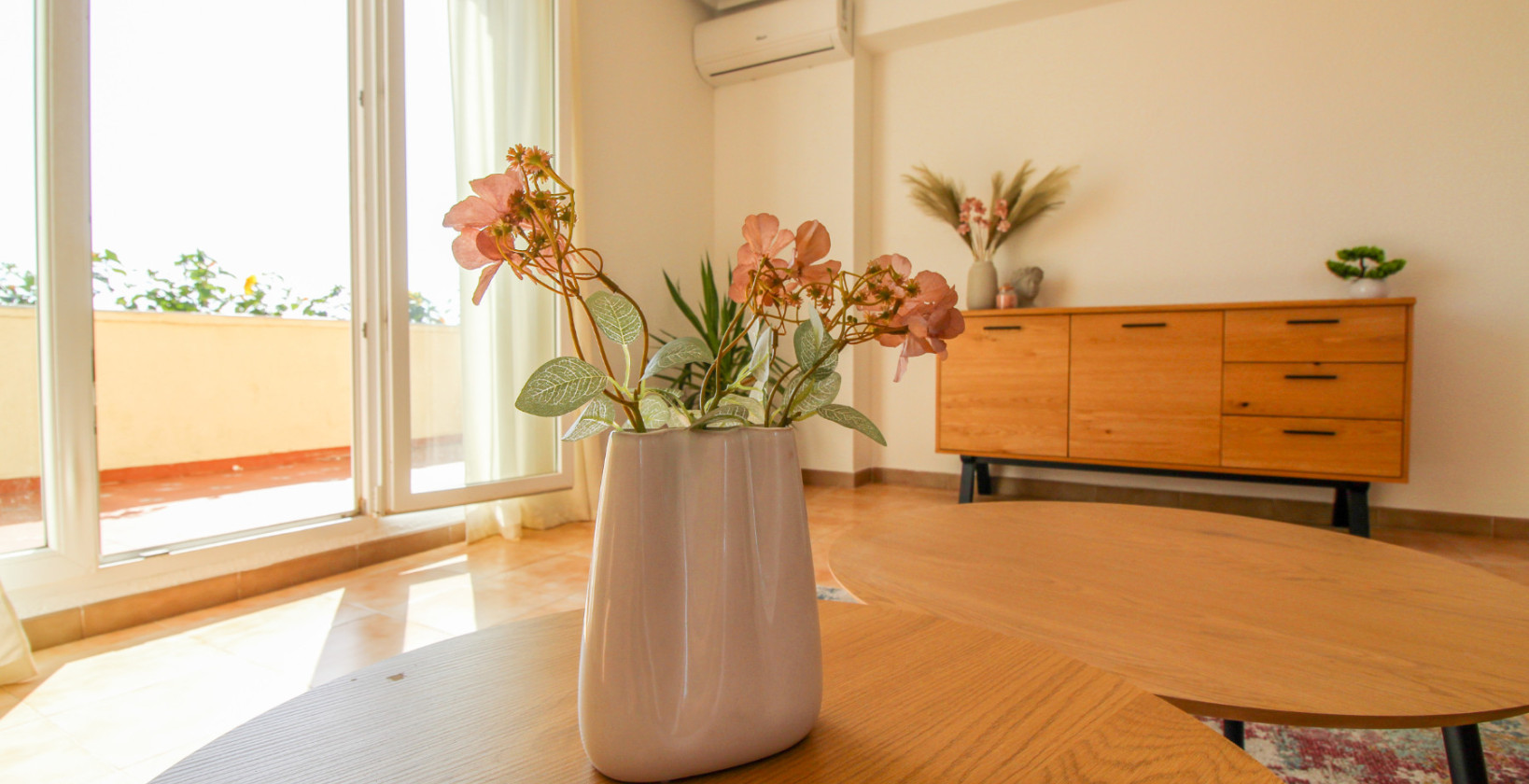 Resale - Apartment / flat - Punta Prima - Beachside