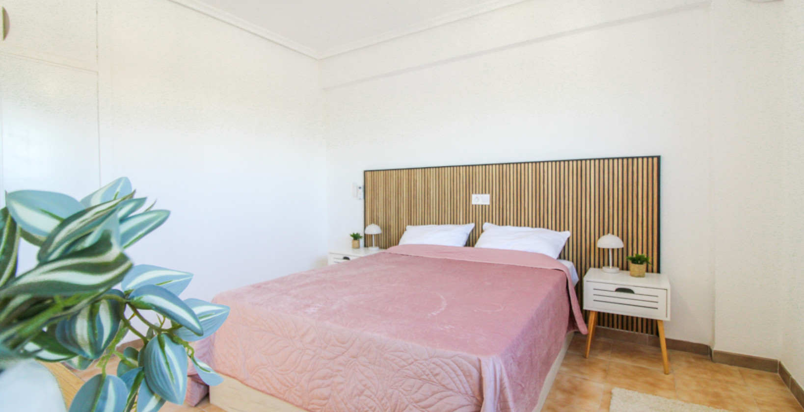 Resale - Apartment / flat - Punta Prima - Beachside