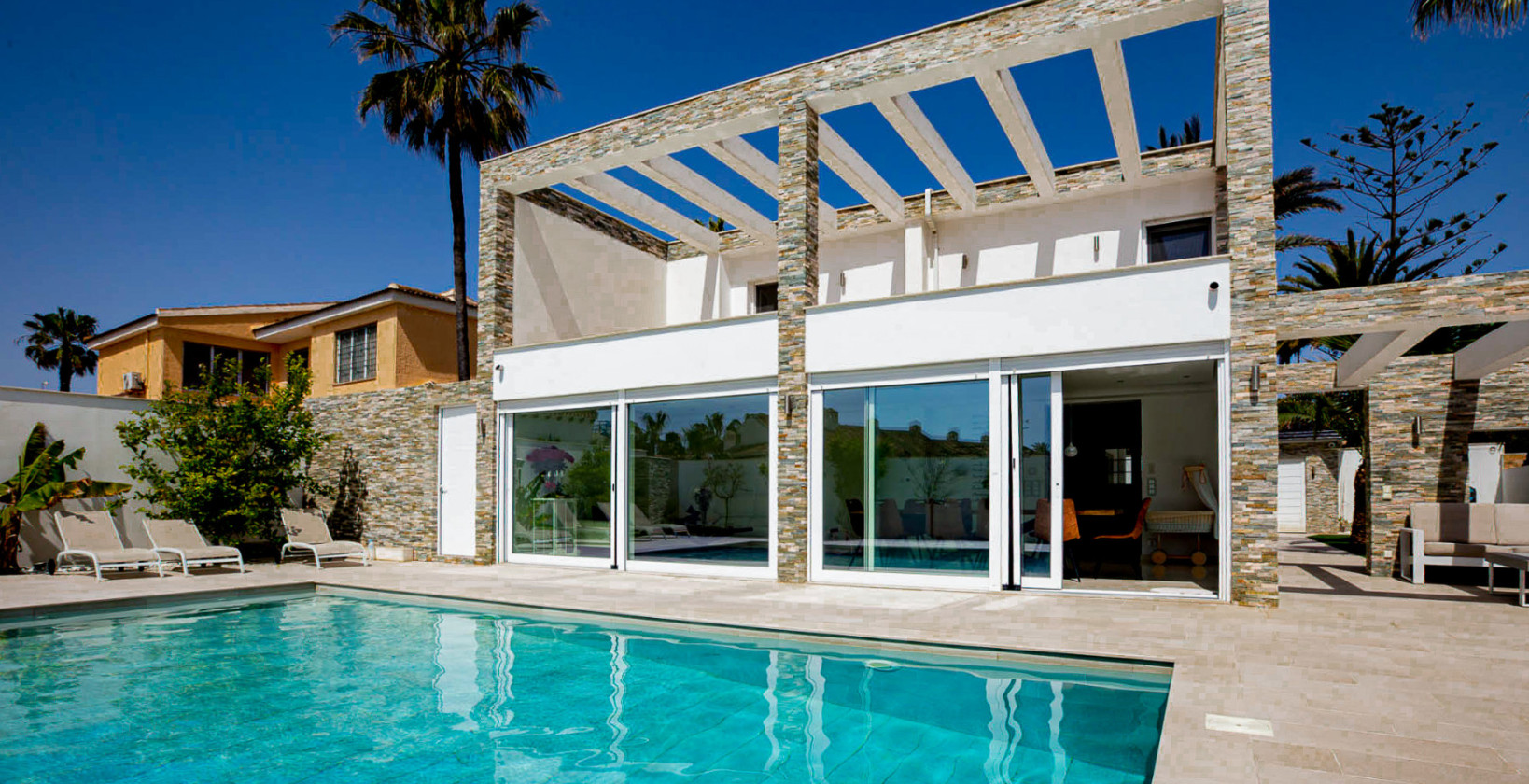 Återförsäljning - Villa - La Zenia