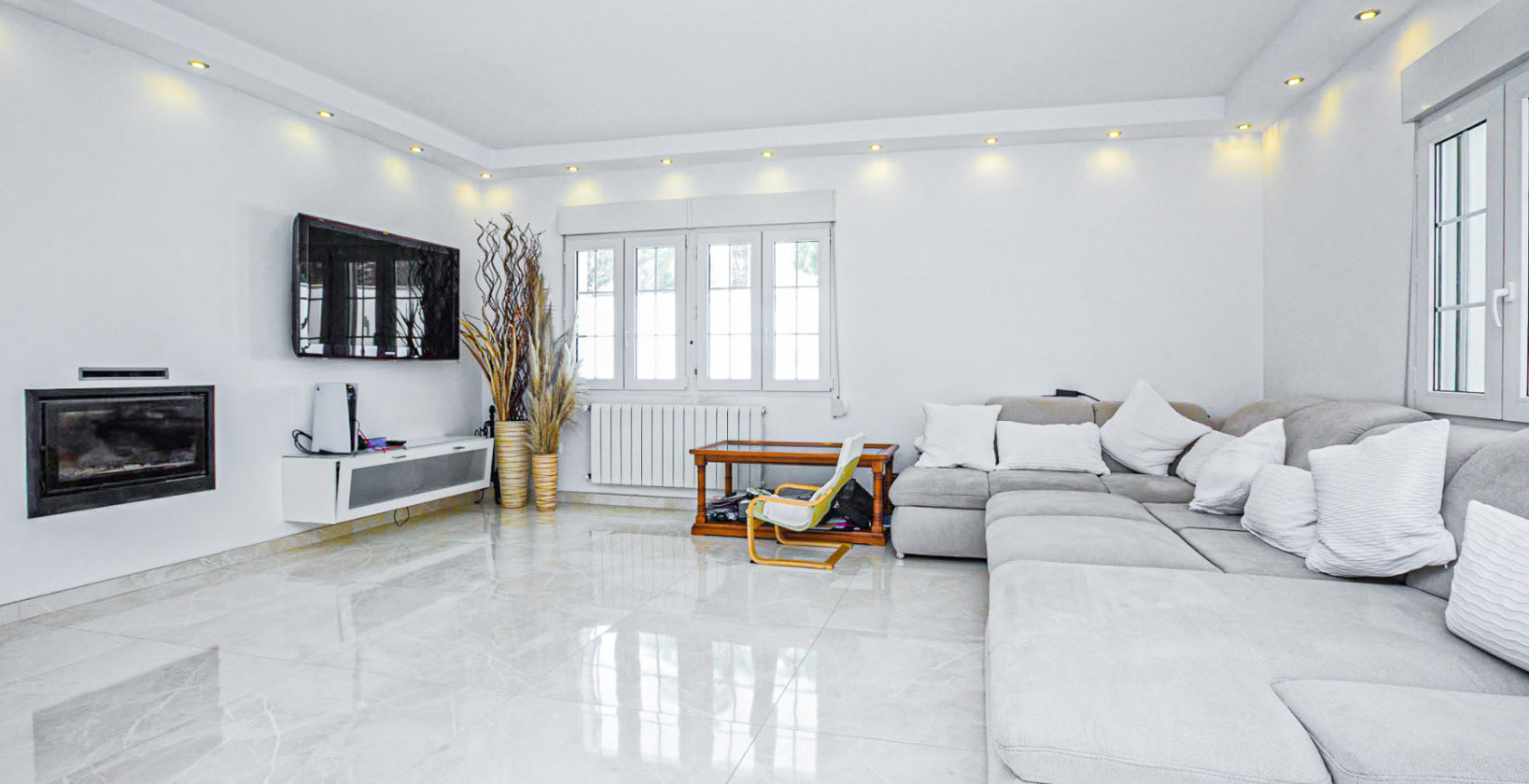 Återförsäljning - Villa - La Zenia