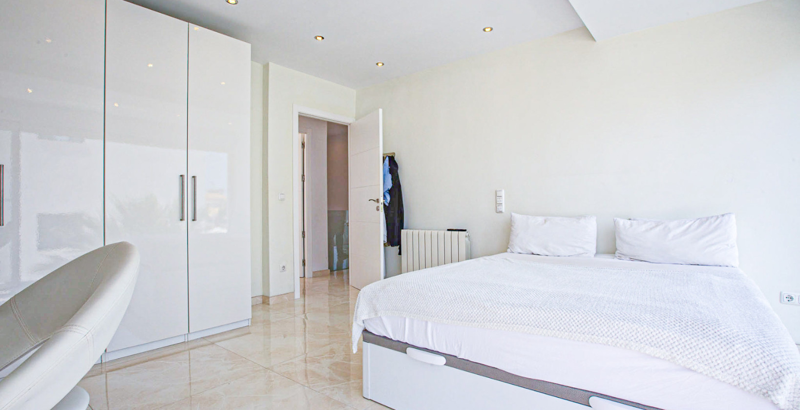 Återförsäljning - Villa - La Zenia