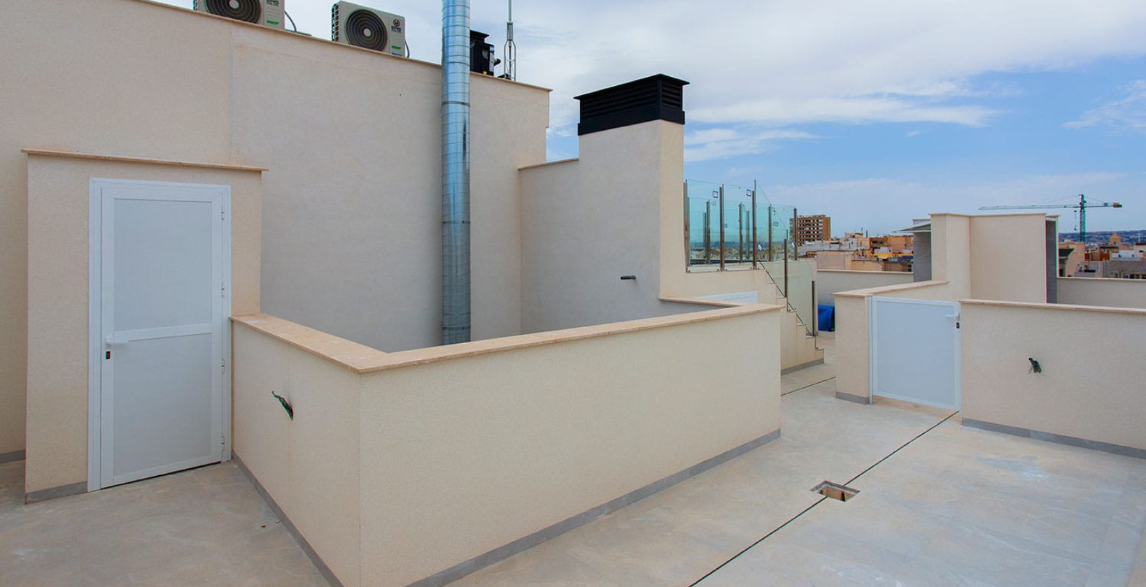 Resale - Apartment / flat - Torrevieja - Beach