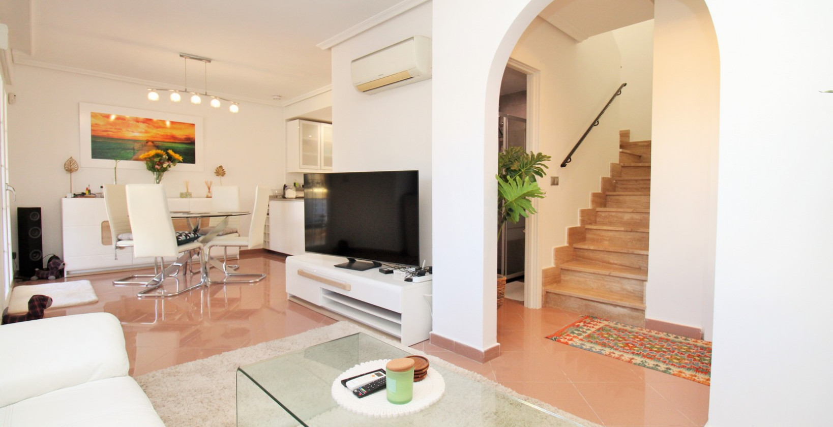 Resale - Villa - Villamartín - Los Dolses