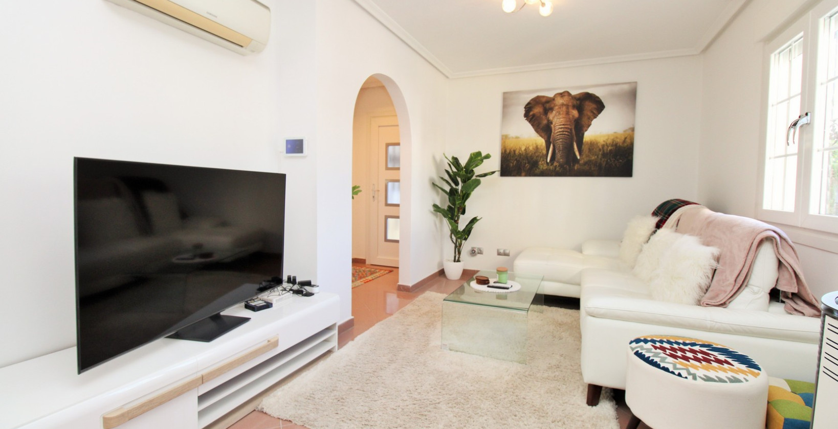 Resale - Villa - Villamartín - Los Dolses