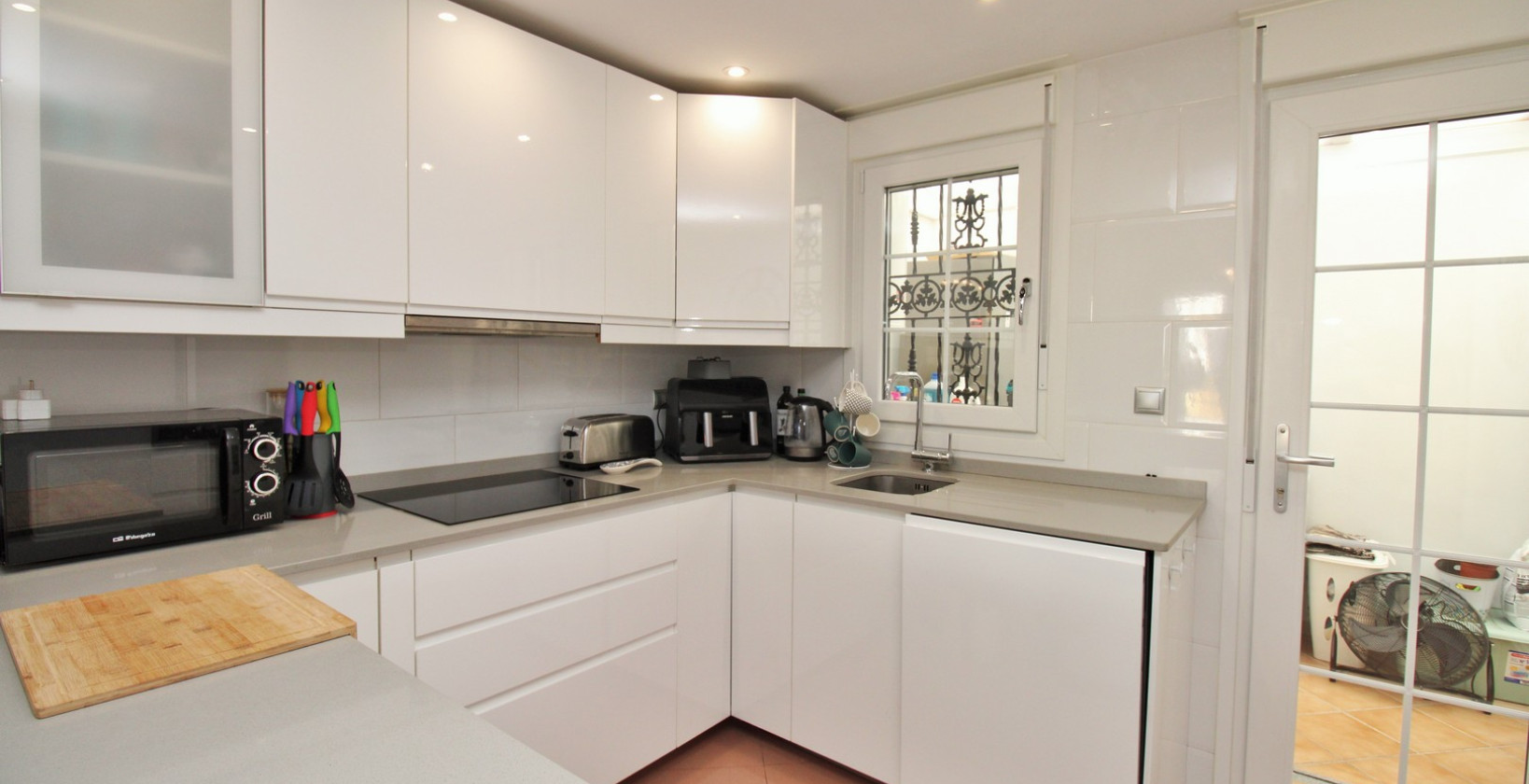 Resale - Villa - Villamartín - Los Dolses