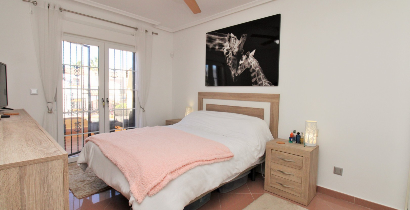 Resale - Villa - Villamartín - Los Dolses