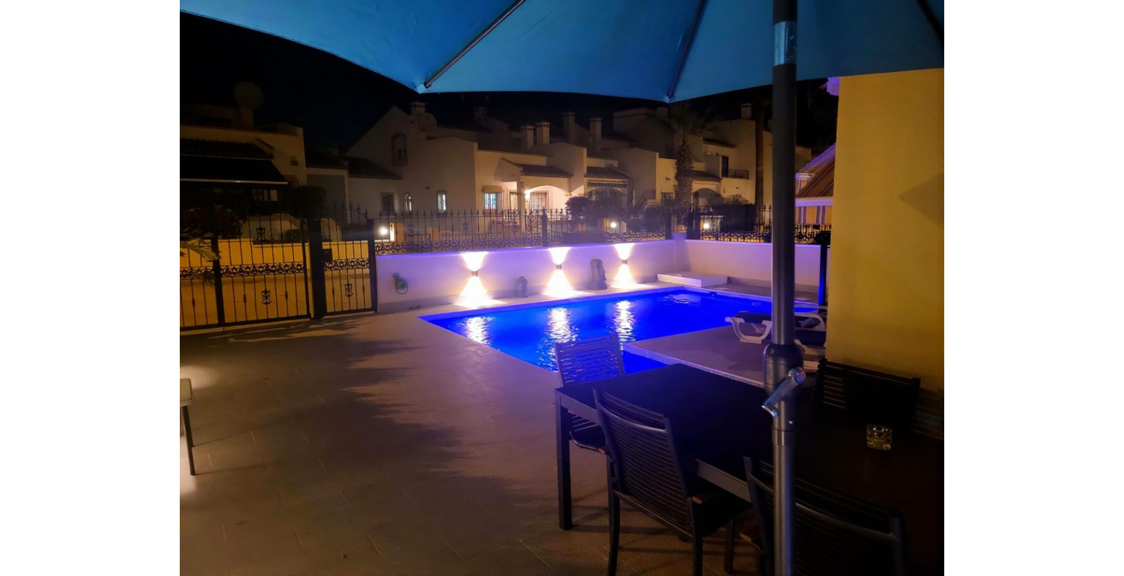 Resale - Villa - Villamartín - Los Dolses