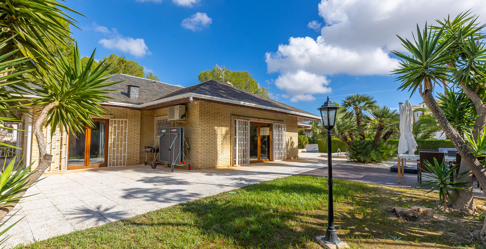 Resale - Villa - Orihuela Costa - Las Filipinas