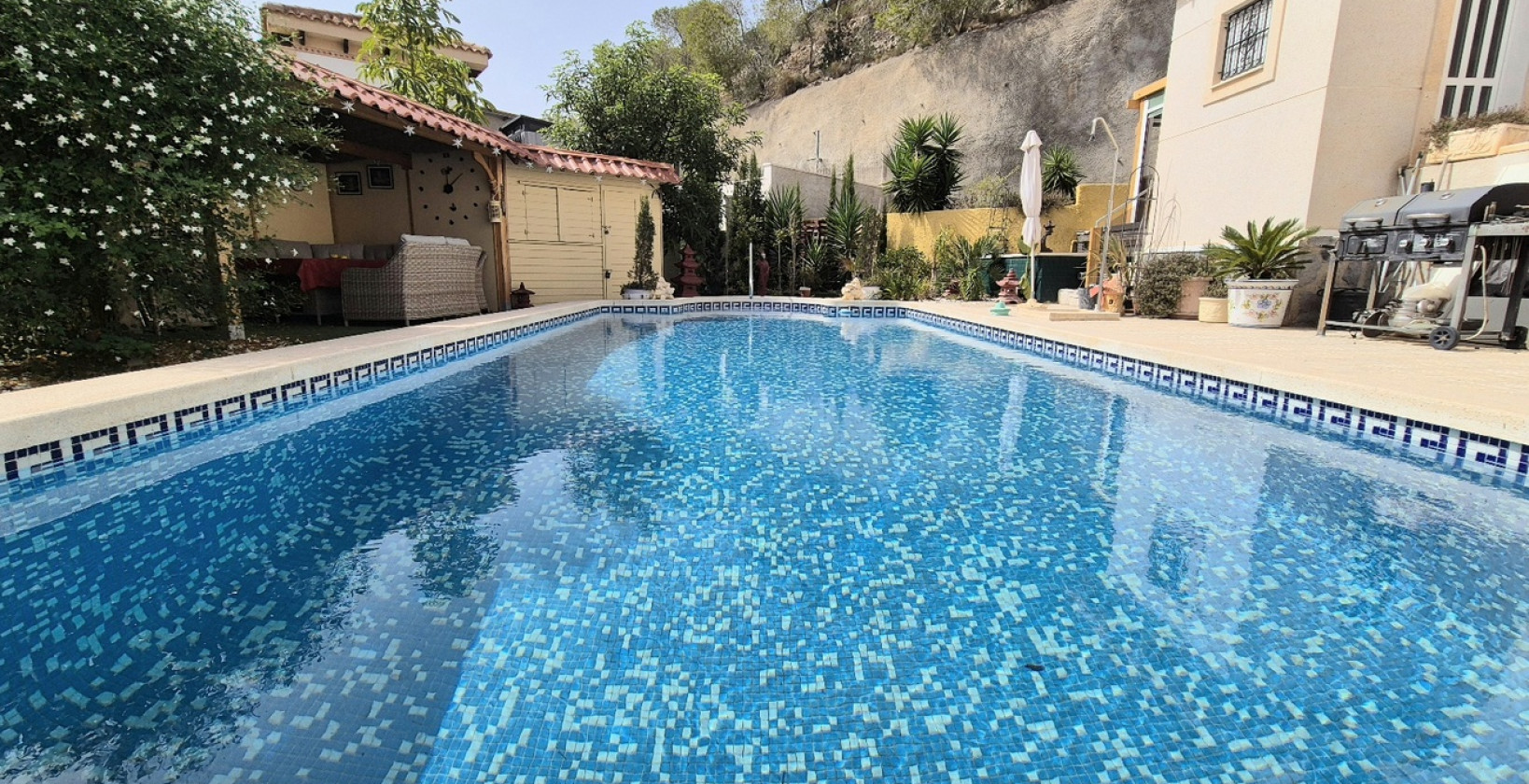 Resale - Villa - San Miguel de Salinas - Ciudad De Las Comunicaciones