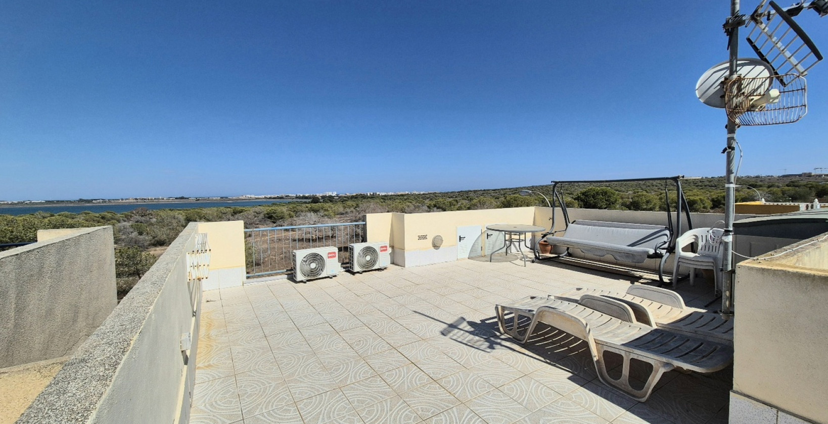 Resale - Apartment / flat - Torrevieia - La Siesta