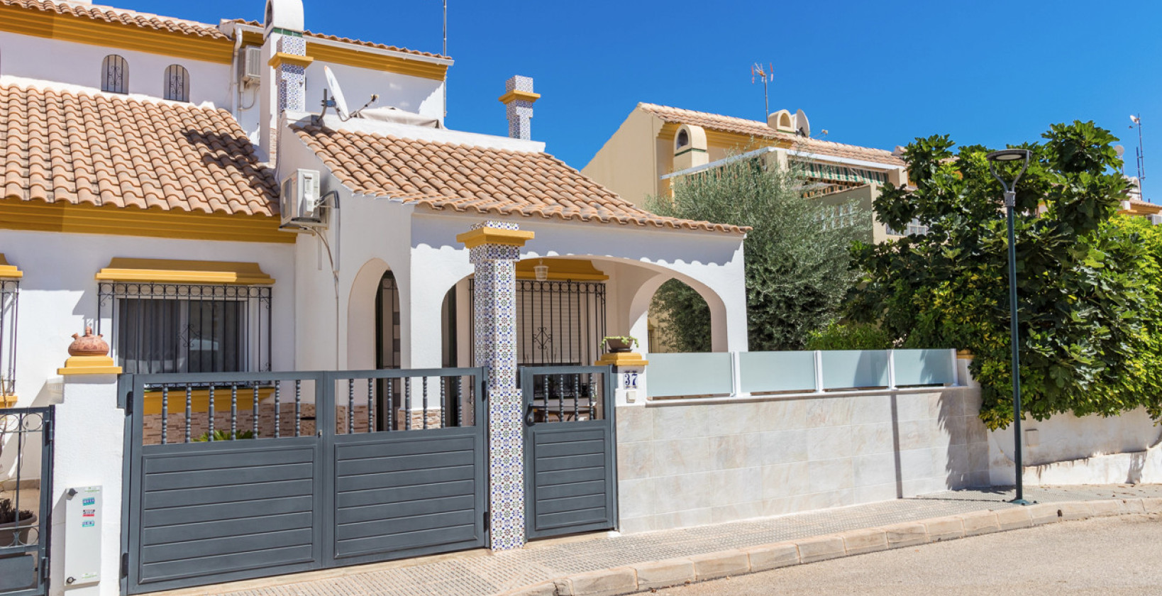 Bruktbolig - Semi Detached Villa - La Zenia