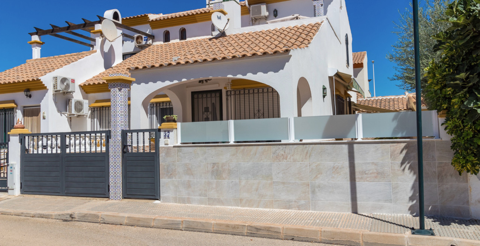 Bruktbolig - Semi Detached Villa - La Zenia