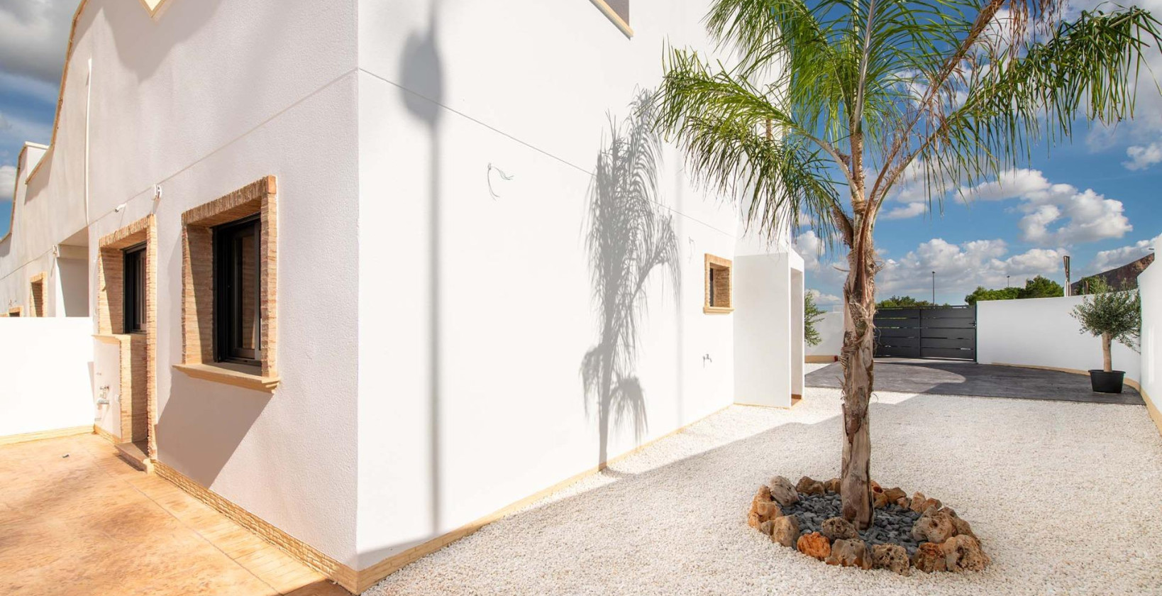 New Build - Townhouse - Cox - San Fernando