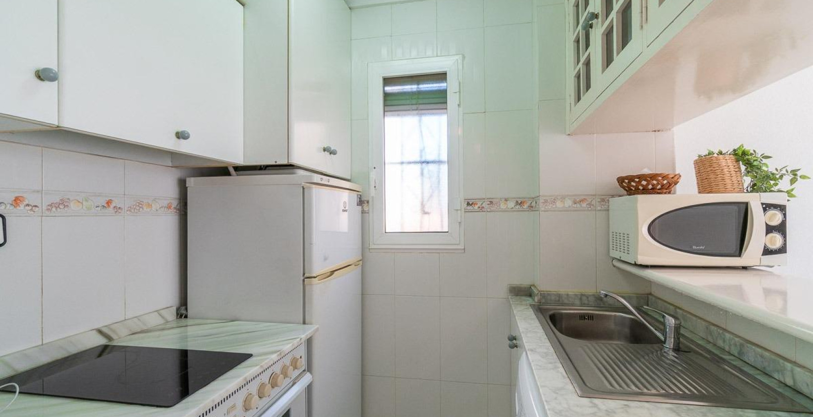 Resale - Apartment / flat - Torrevieja - Los Frutales