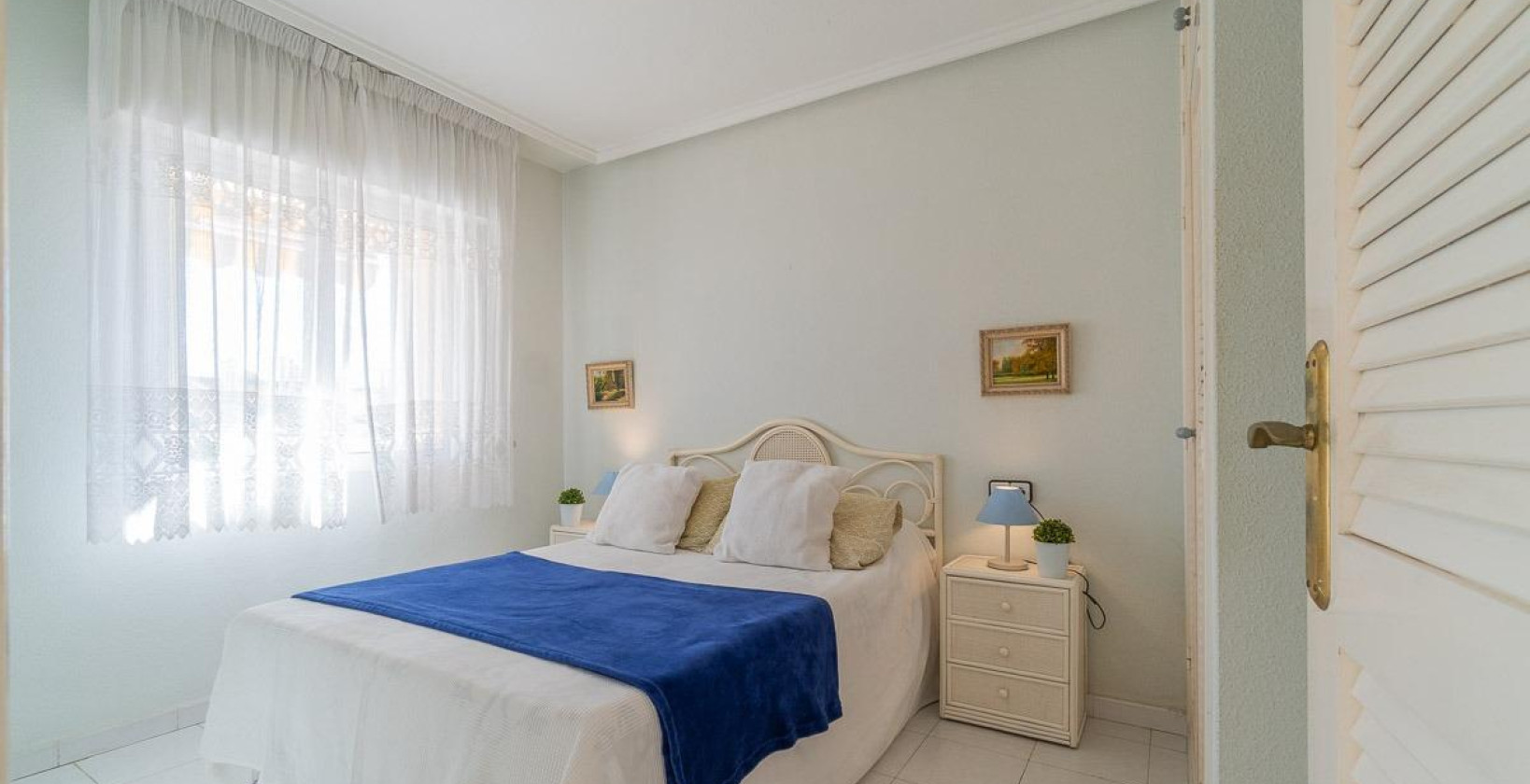 Resale - Apartment / flat - Torrevieja - Los Frutales