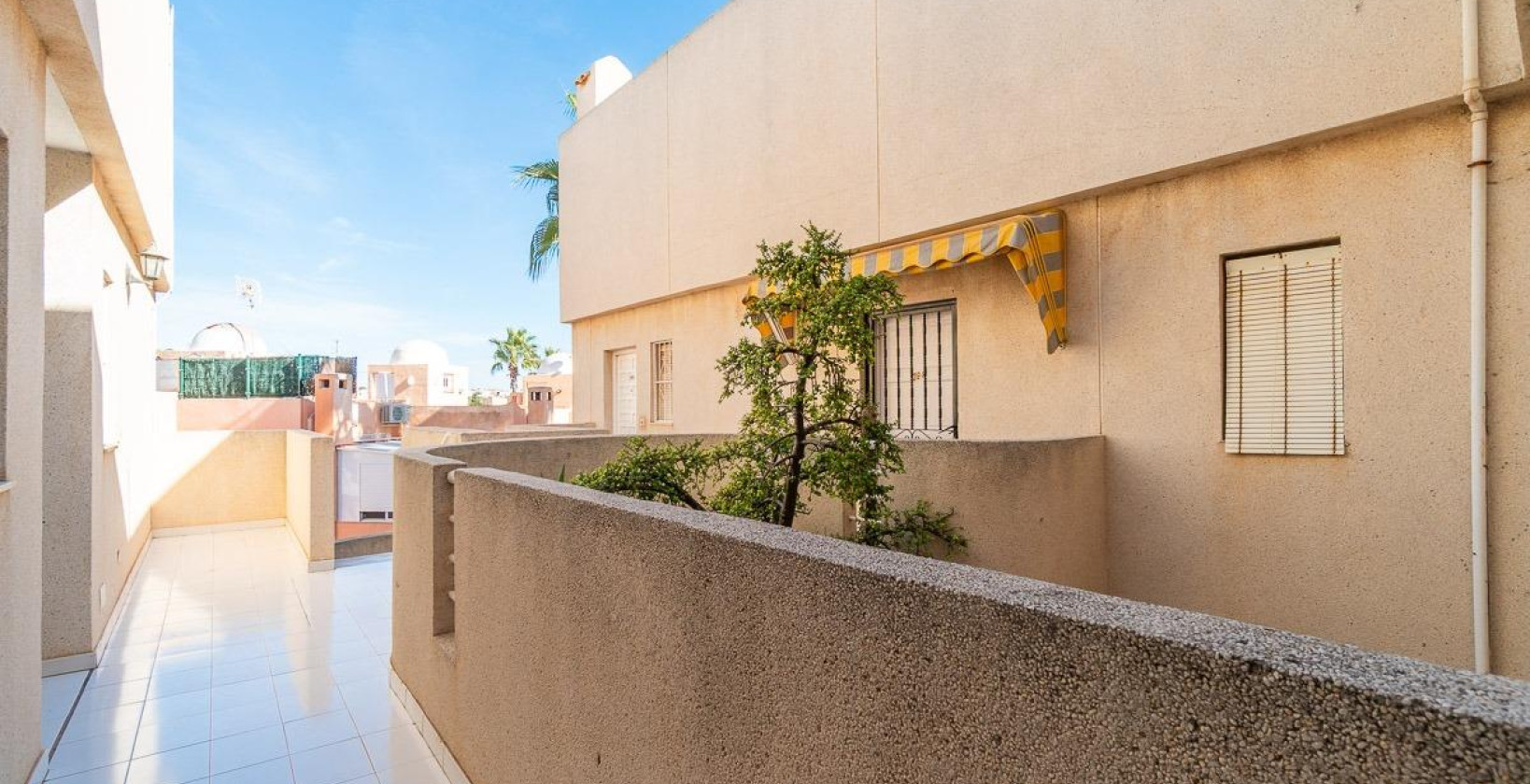 Resale - Apartment / flat - Torrevieja - Los Frutales