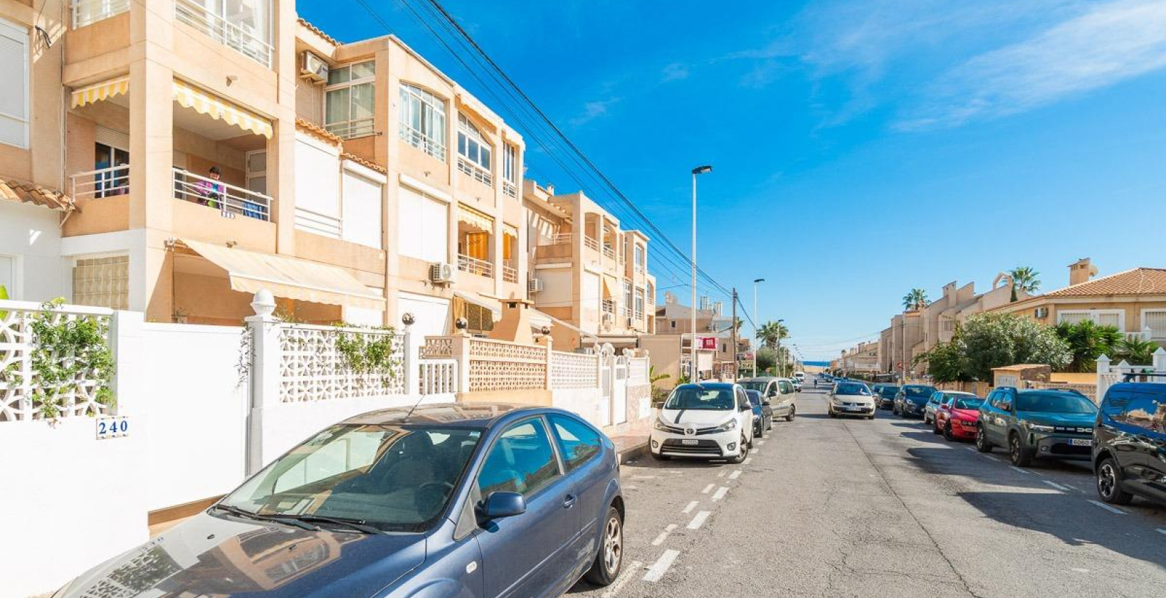 Resale - Apartment / flat - Torrevieja - Los Frutales