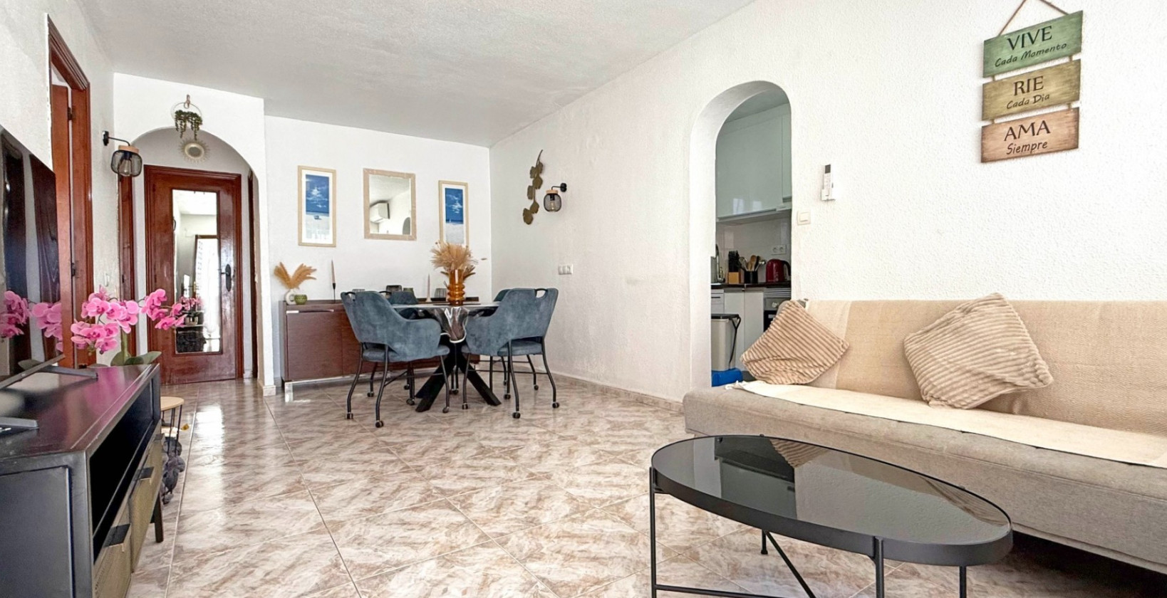 Resale - Apartment / flat - Torrevieja - Torrelamata - La Mata