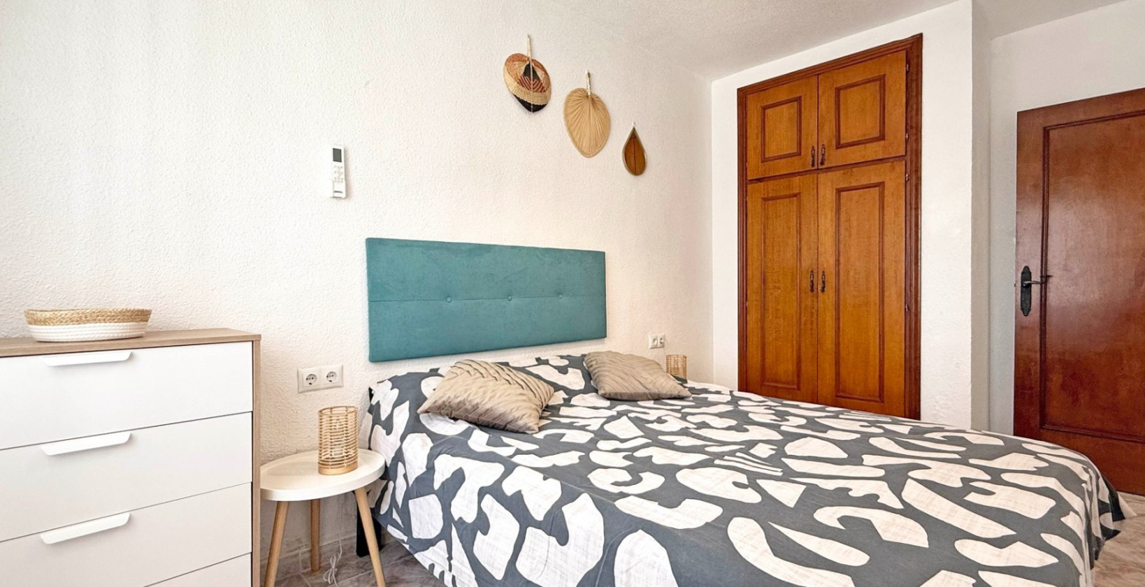 Resale - Apartment / flat - Torrevieja - Torrelamata - La Mata