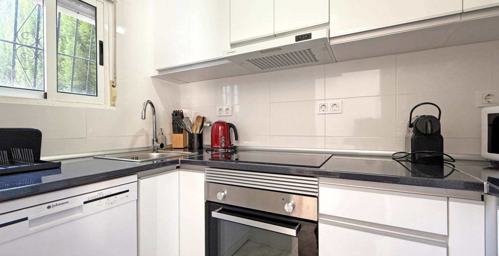 Resale - Apartment / flat - Torrevieja - Torrelamata - La Mata