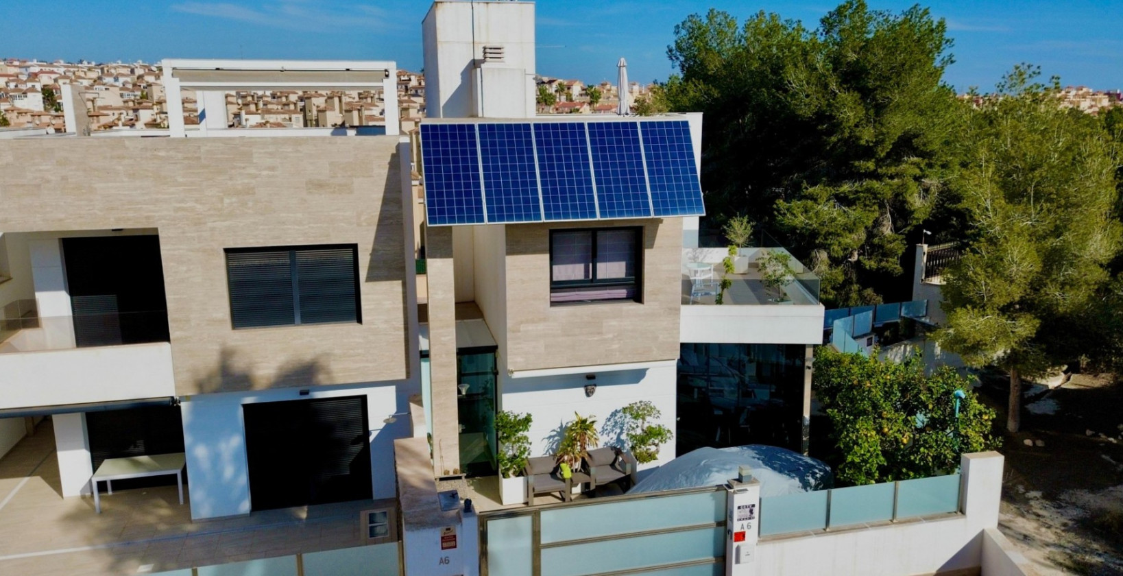 Resale - Villa - Orihuela Costa - Villamartín