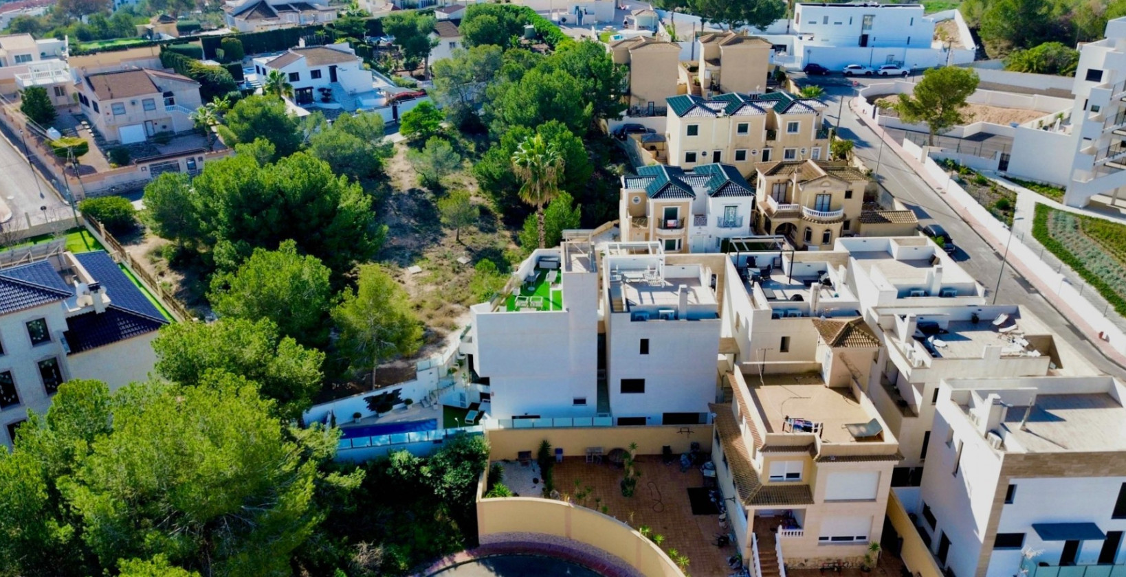 Resale - Villa - Orihuela Costa - Villamartín