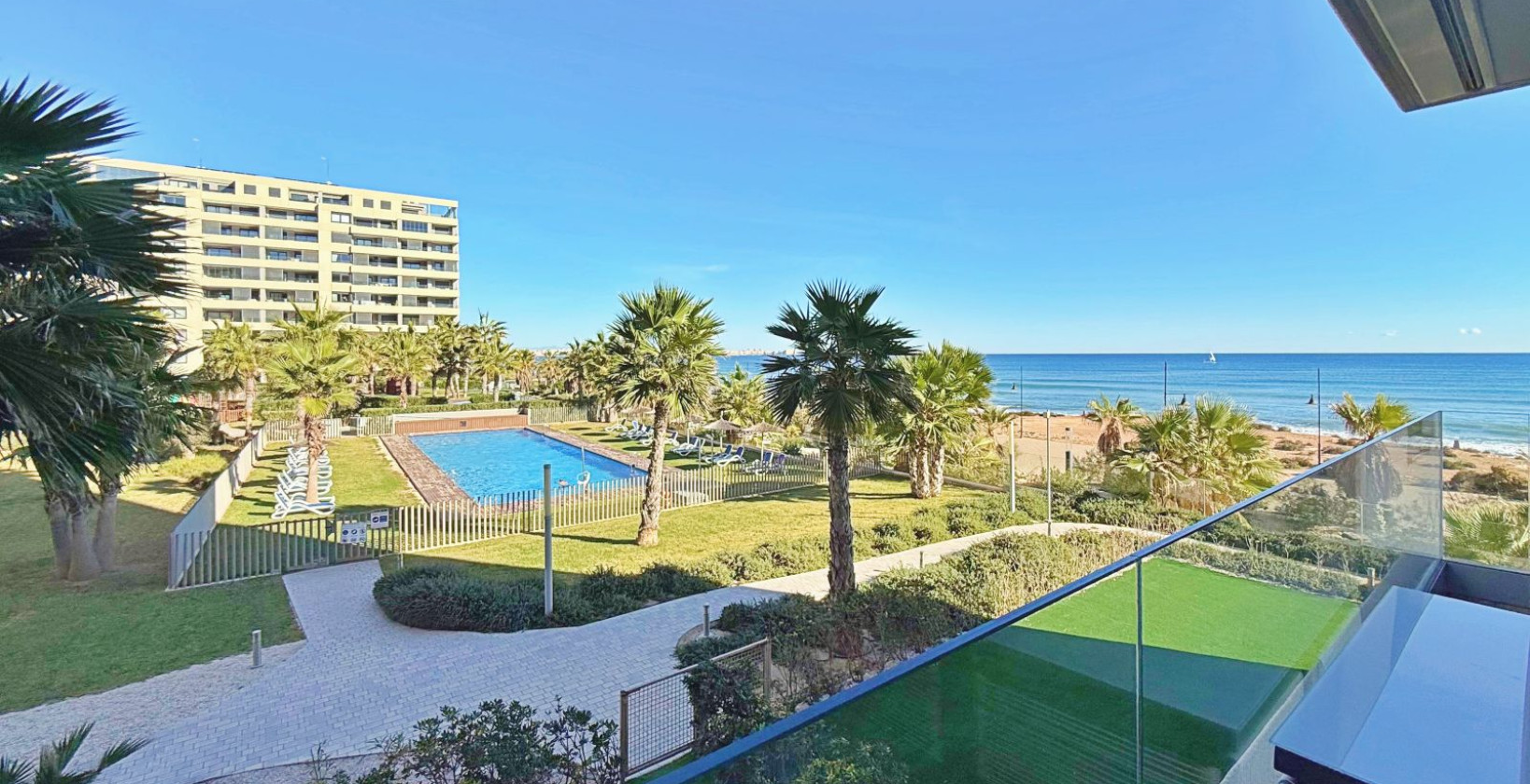 Återförsäljning - Lägenhet / lägenhet - Torrevieja - Punta Prima