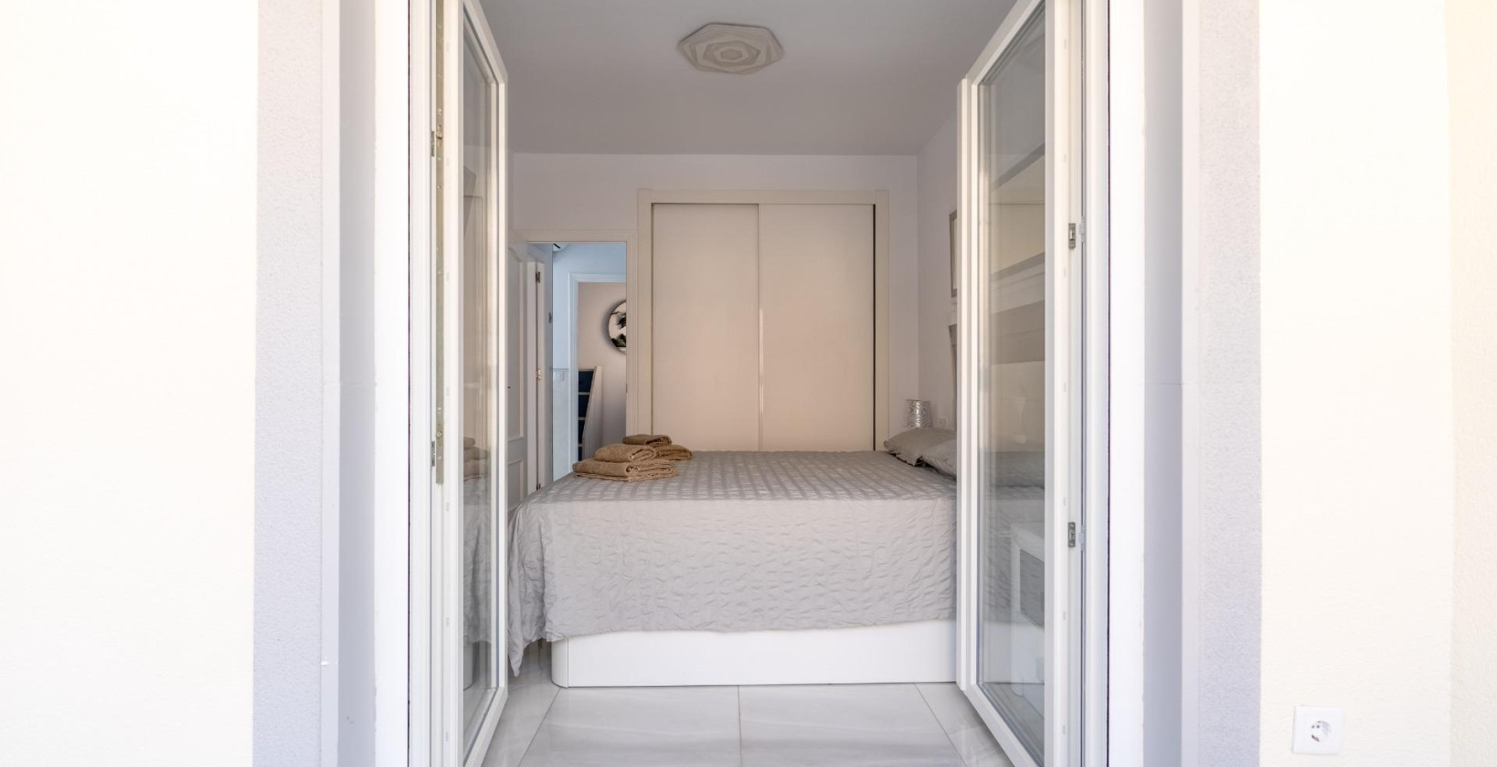 Resale - Apartment / flat - Torrevieja - Punta prima