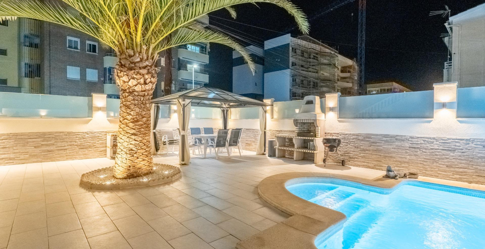 Resale - Apartment / flat - Torrevieja - Punta prima