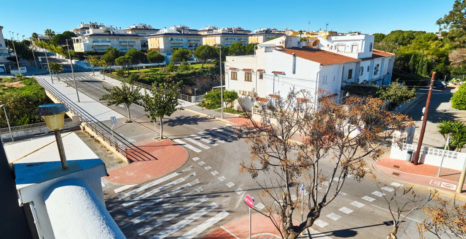 Reventa - Adosado - Mil Palmeras