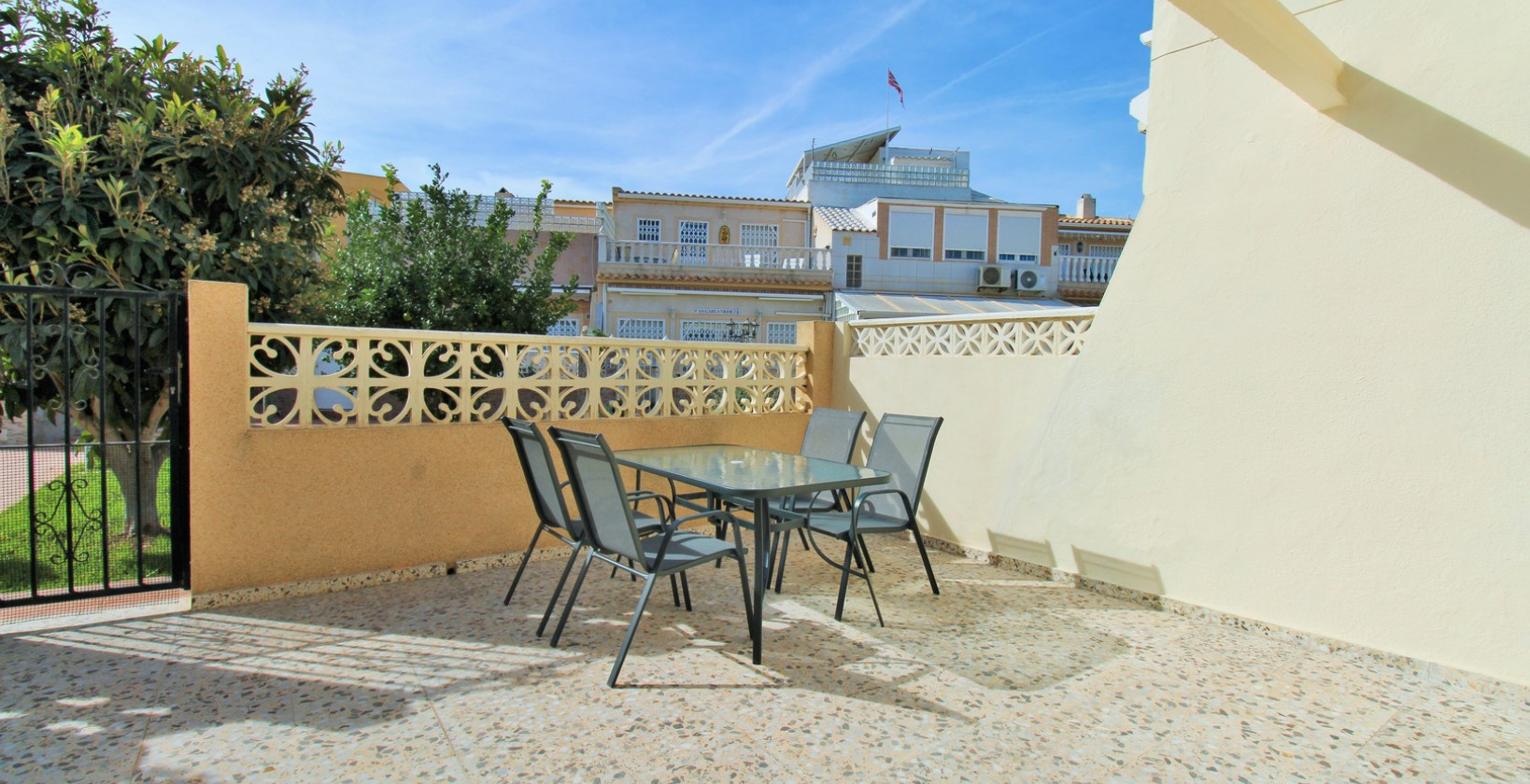 Resale - Apartment / flat - Playa Flamenca