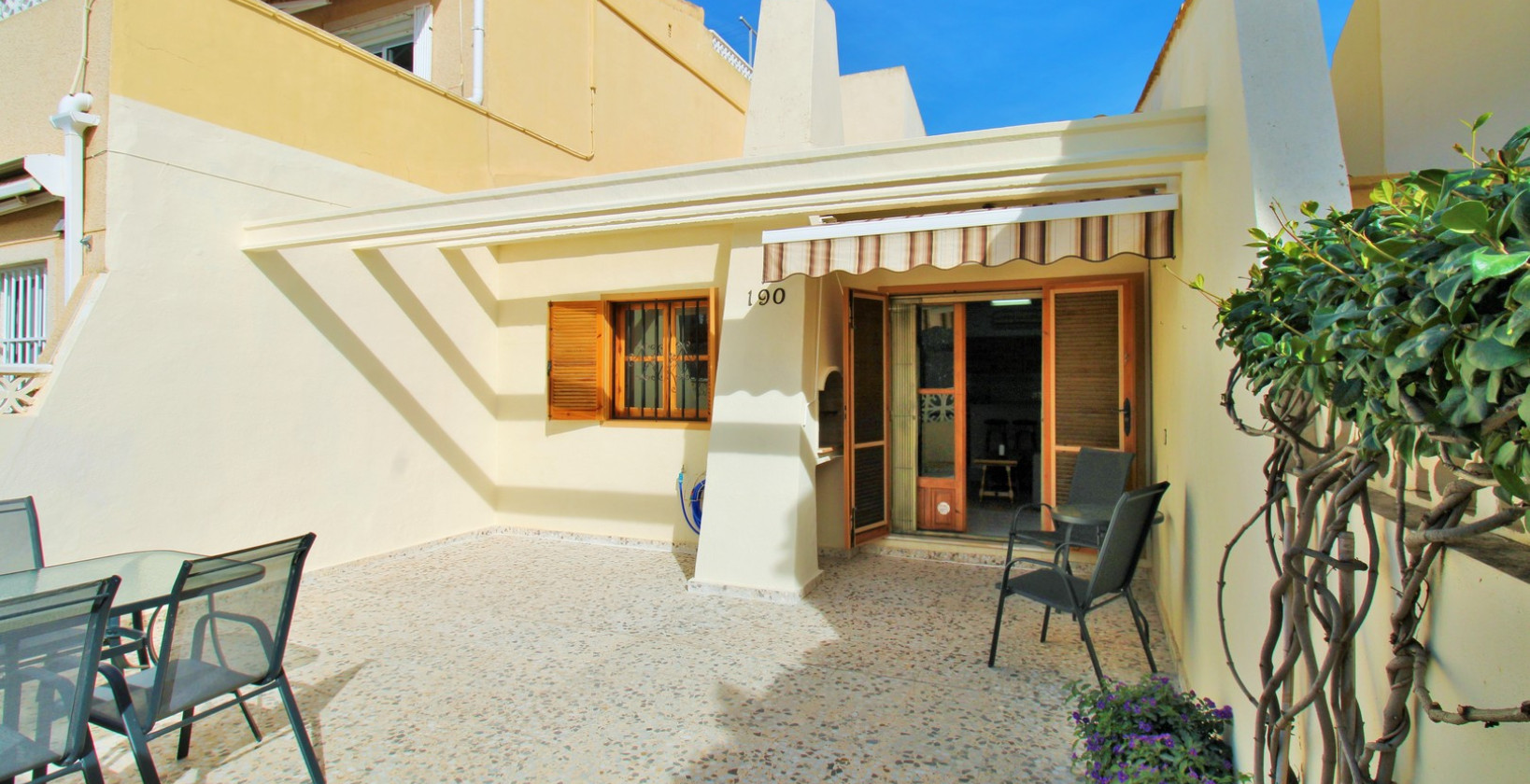 Resale - Apartment / flat - Playa Flamenca