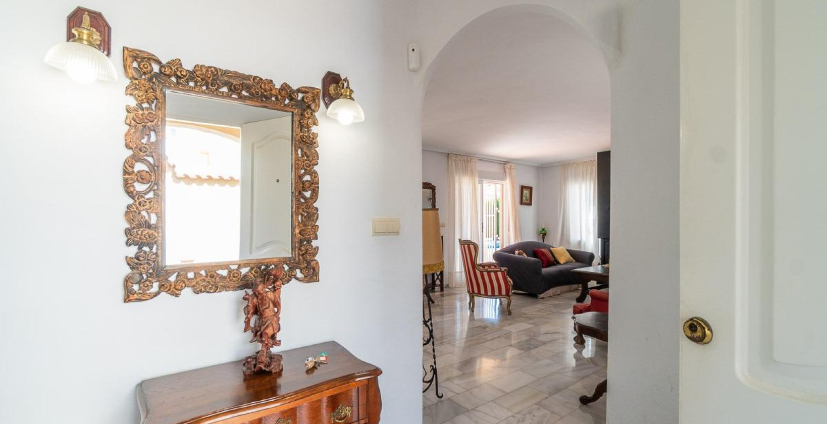 Resale - Villa - Torrevieja - La Mata