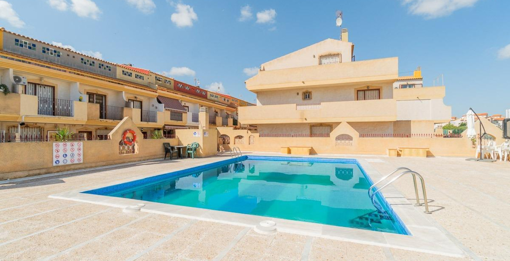 Resale - Apartment / flat - Orihuela Costa - Playa Flamenca