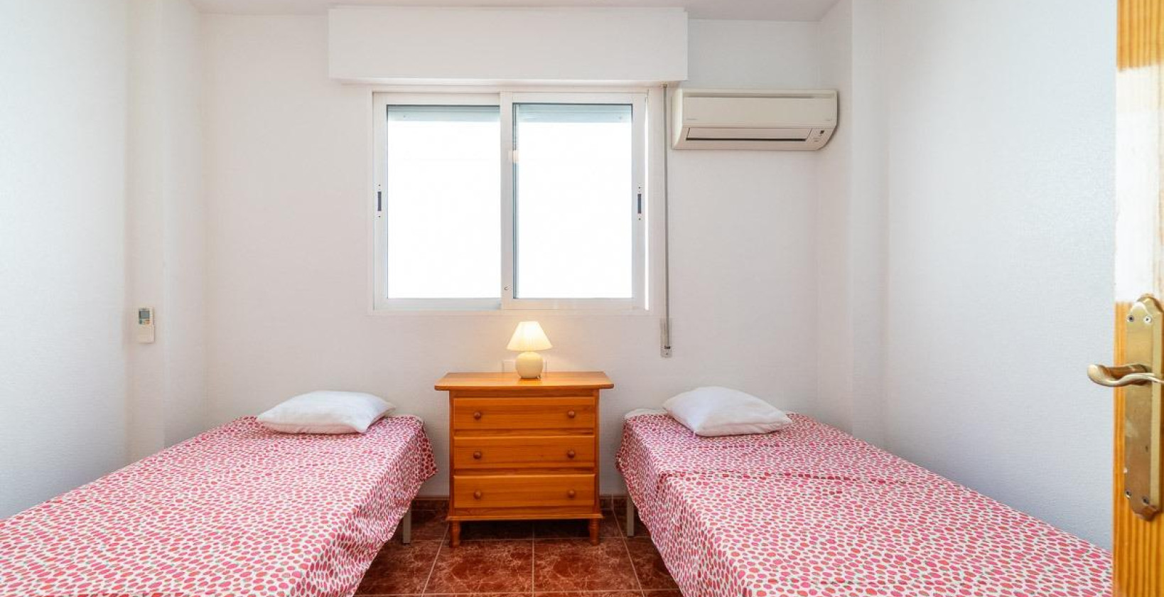 Resale - Apartment / flat - Orihuela Costa - Playa Flamenca