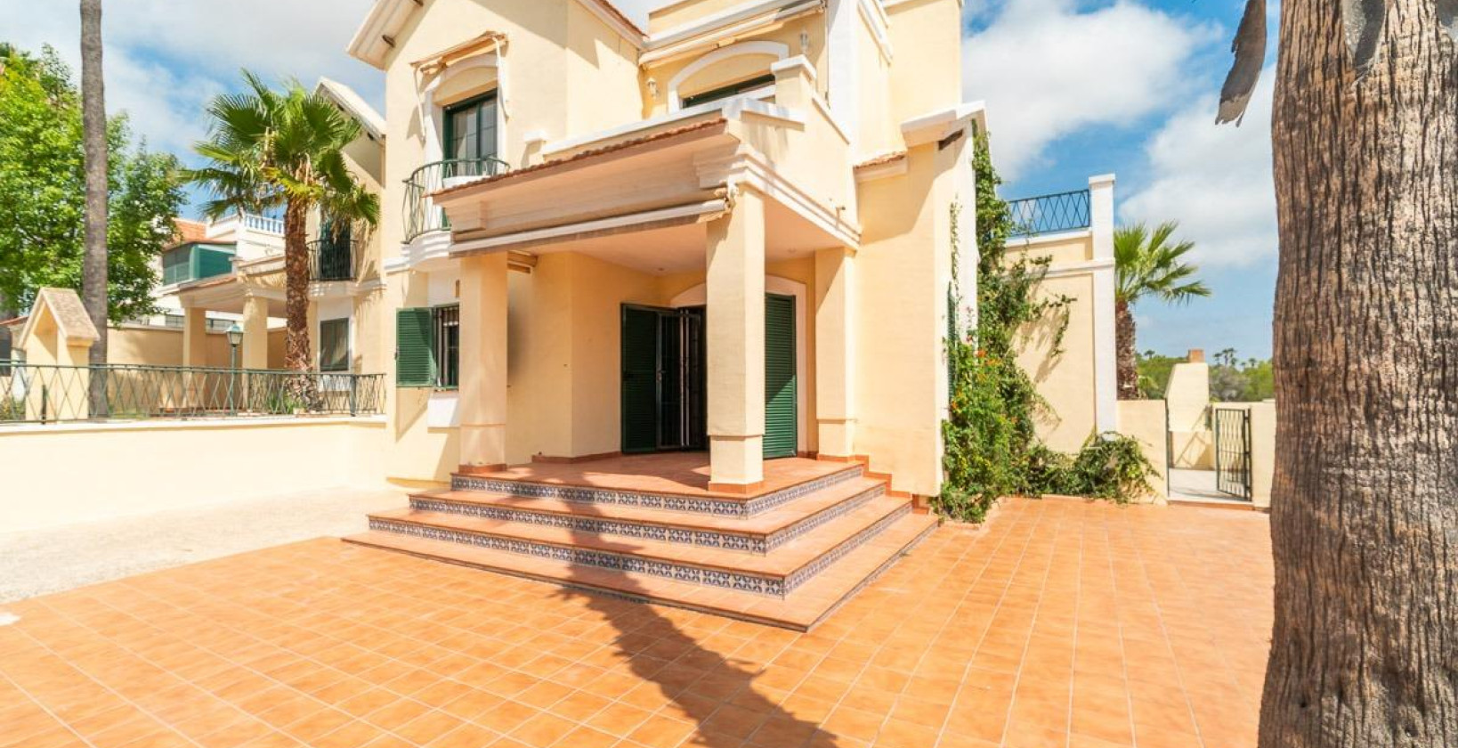 Resale - Villa - Orihuela Costa - Villamartín-Las Filipinas