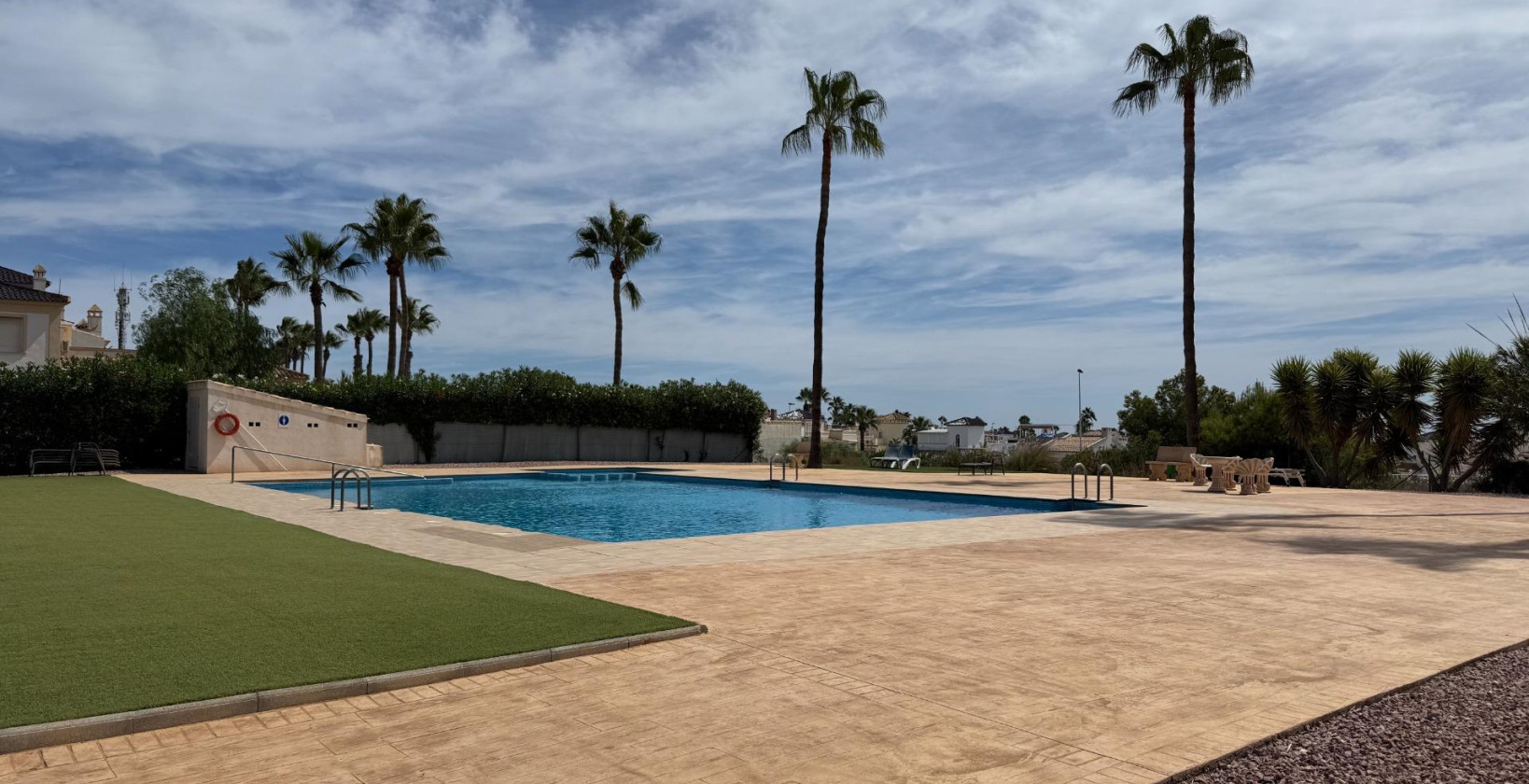 Resale - Villa - Orihuela Costa - Villamartín-Las Filipinas