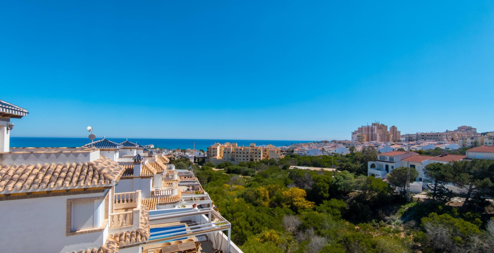 Resale - Villa - Torrevieja - La Mata