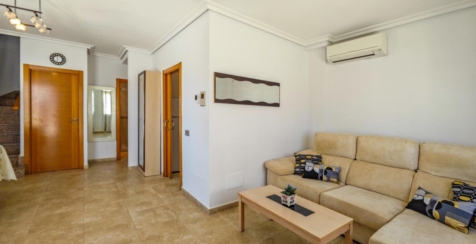 Resale - Villa - Torrevieja - La Mata