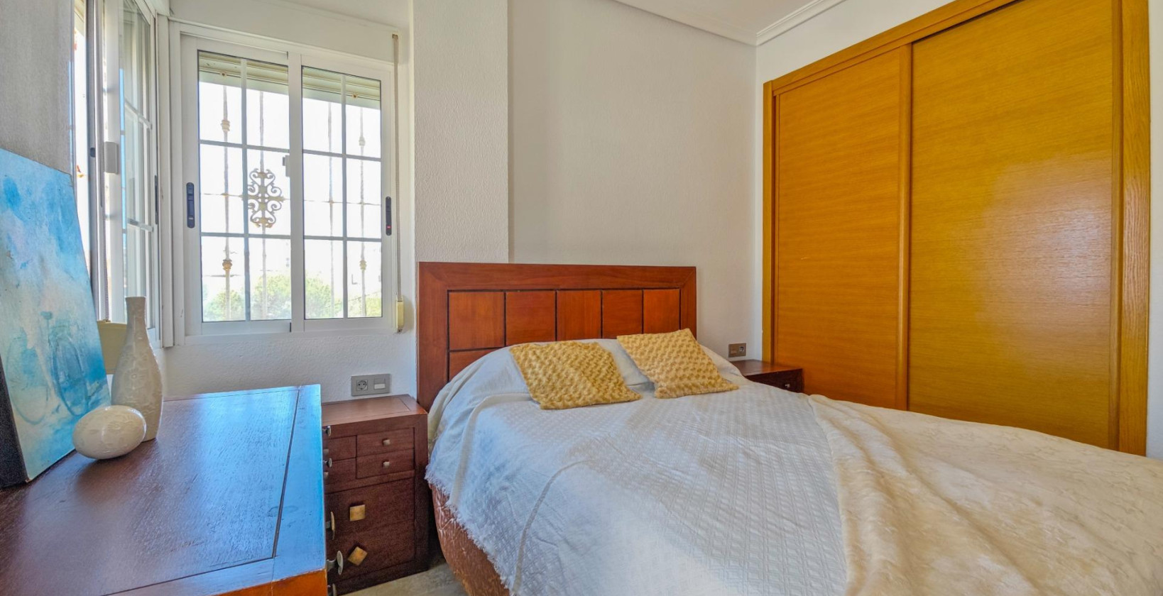 Resale - Villa - Torrevieja - La Mata