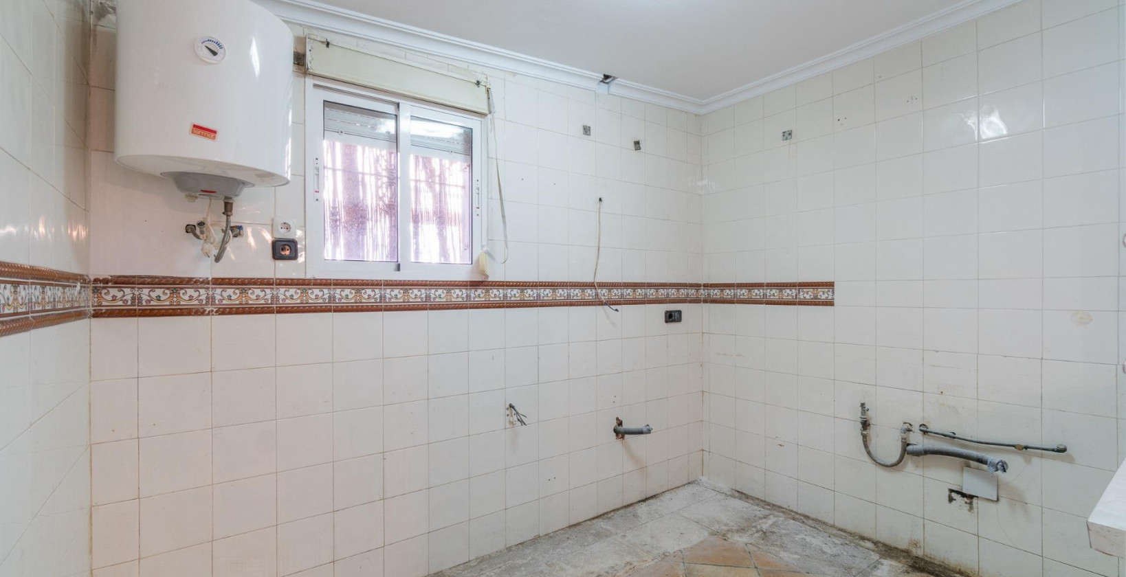 Resale - Villa - Torrevieja - Los altos